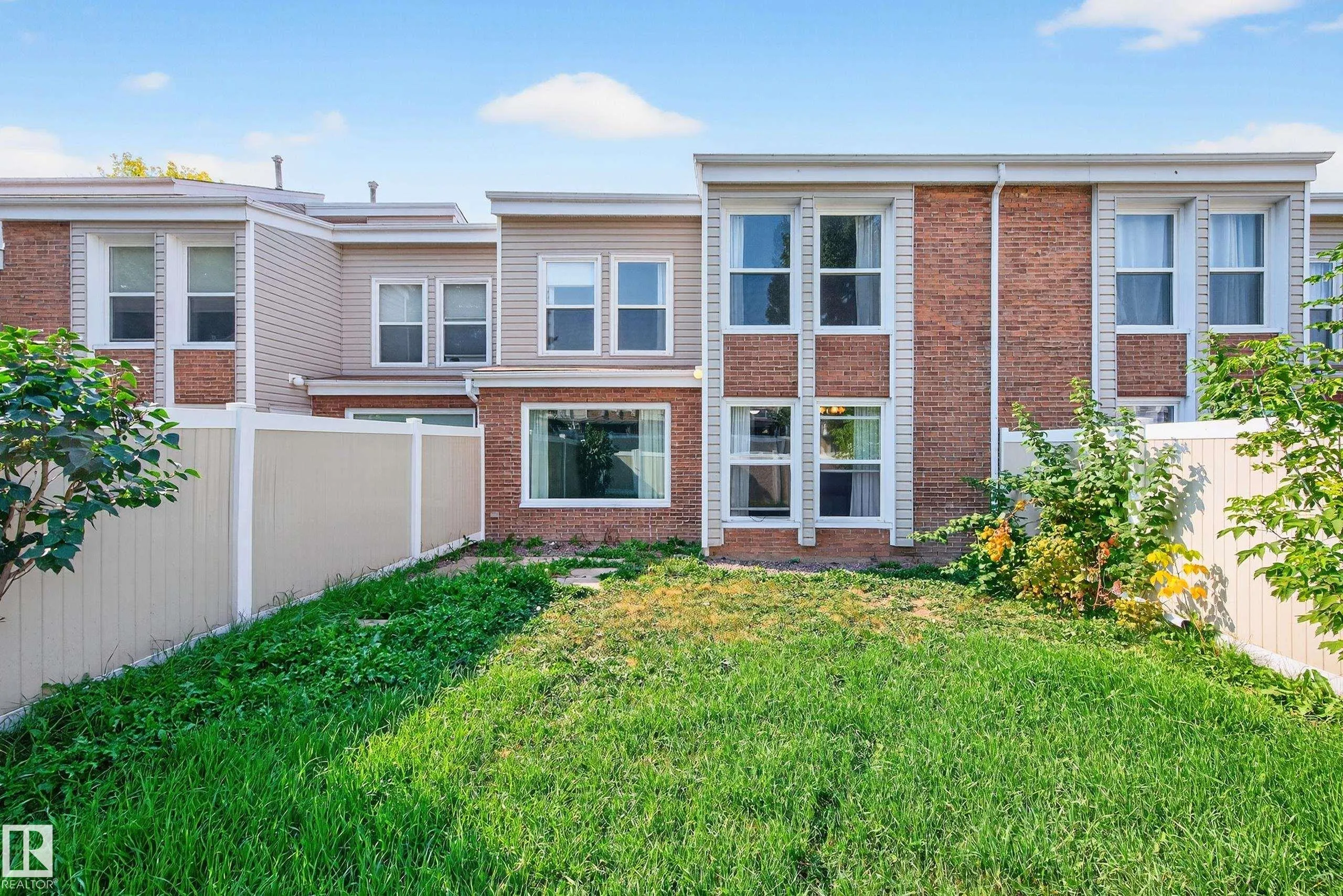 52 GRANDVIEW Ridge