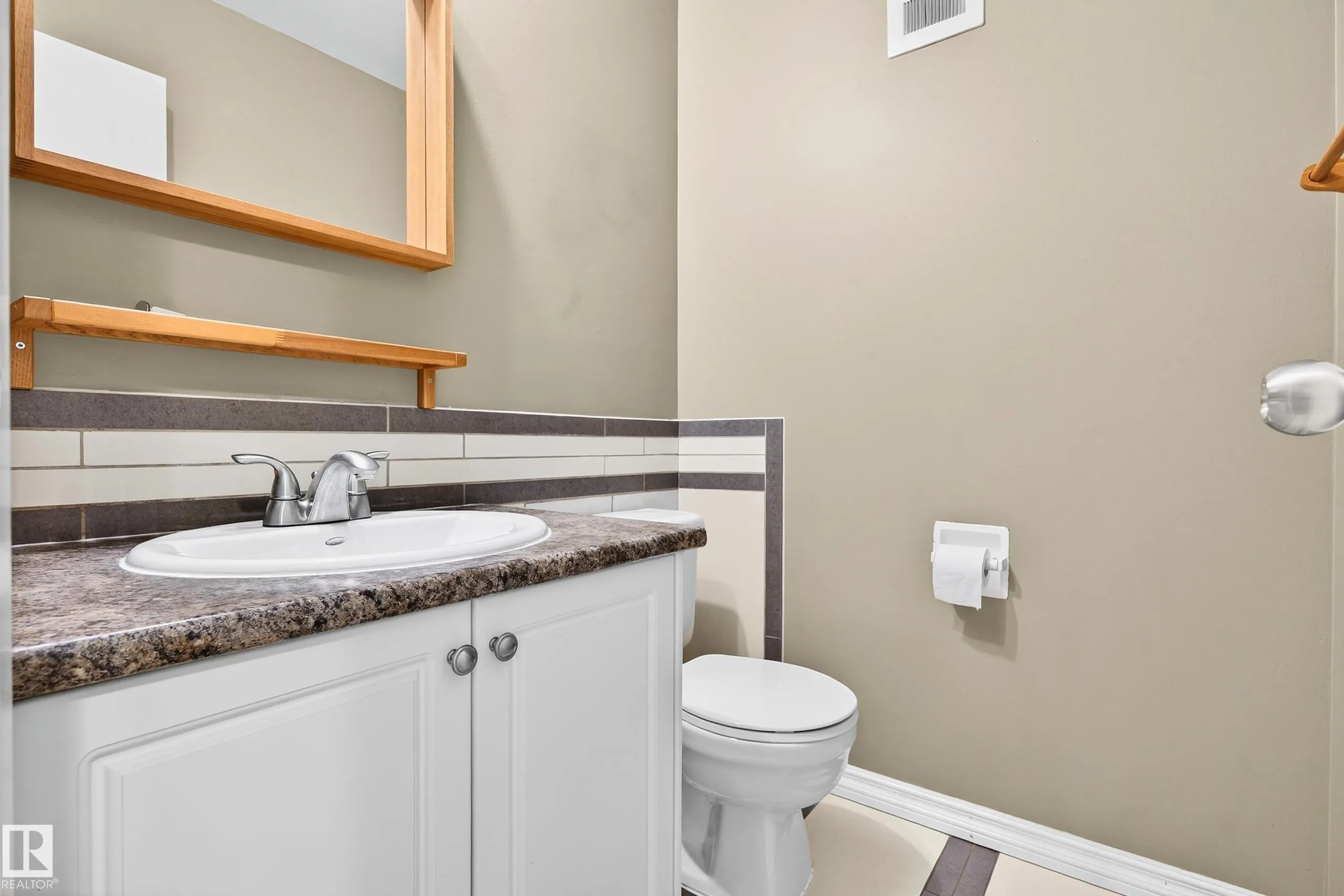 52 GRANDVIEW Ridge