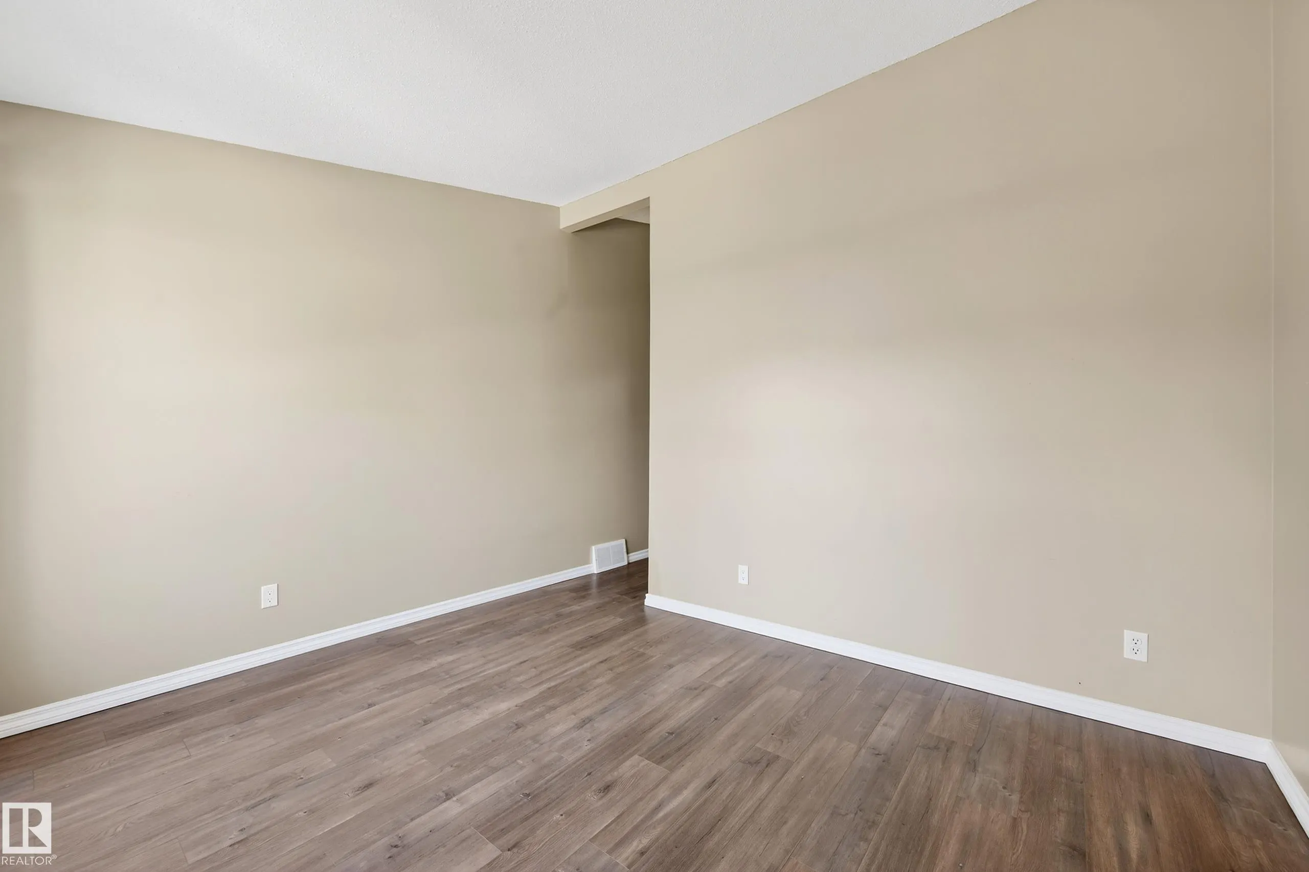 52 GRANDVIEW Ridge