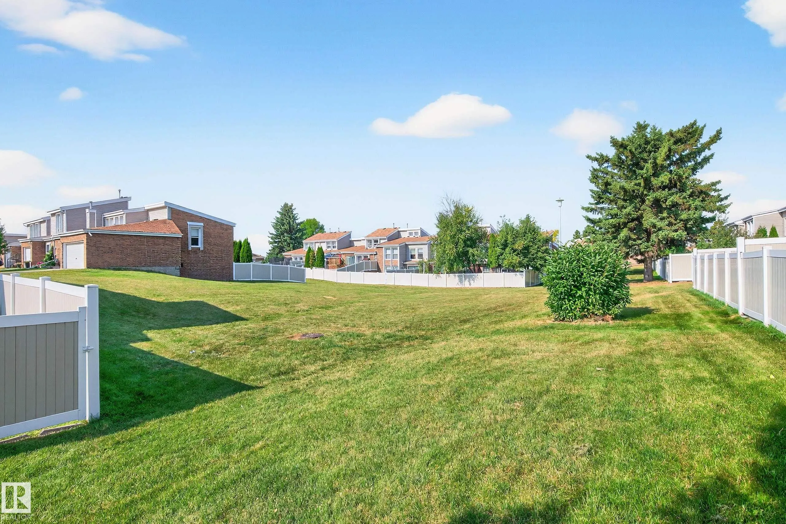 52 GRANDVIEW Ridge