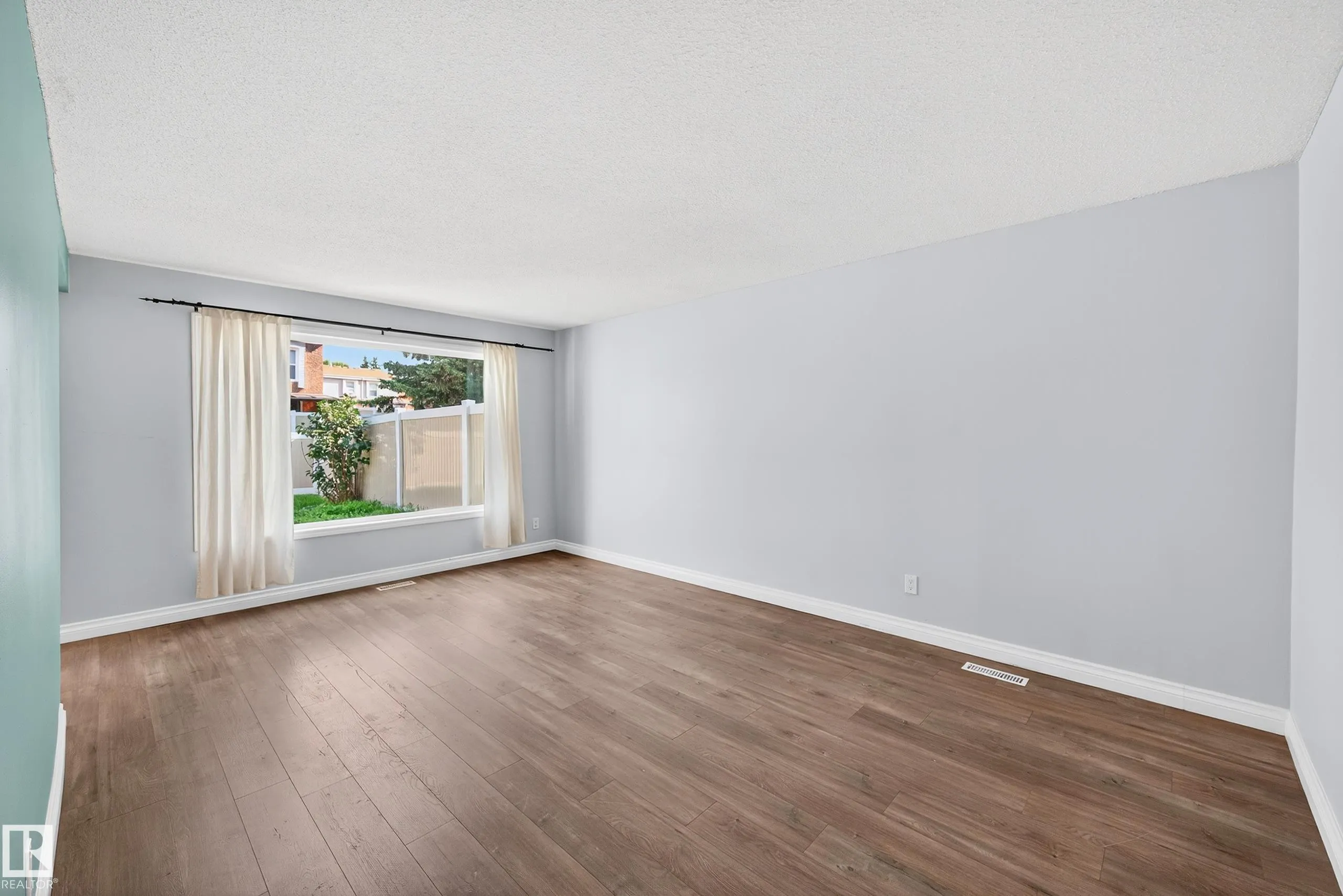 52 GRANDVIEW Ridge