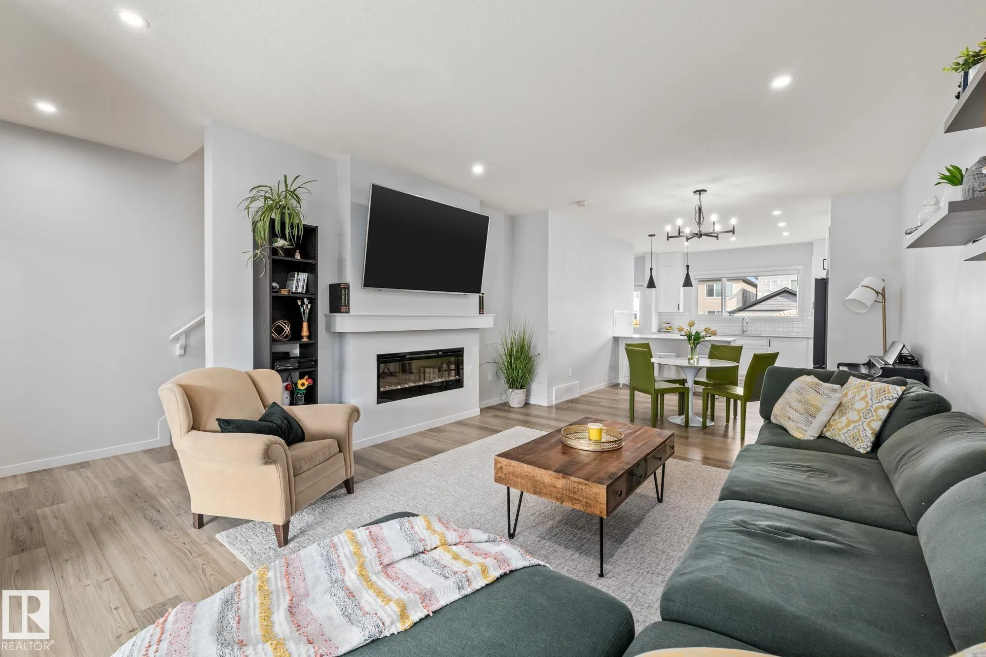 31 Dorais Way