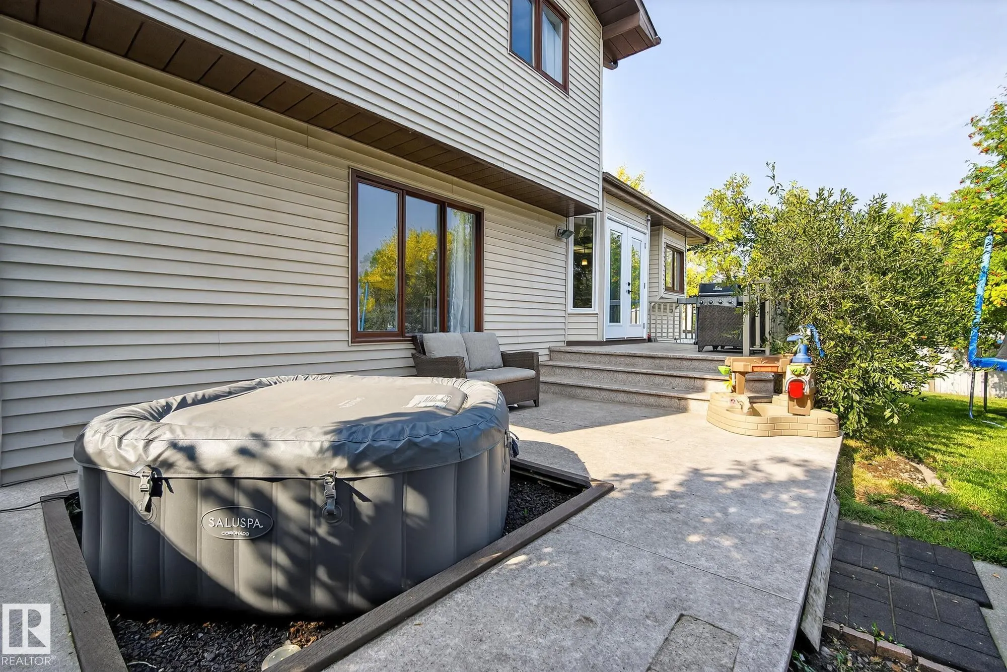 65 PRIMROSE Boulevard