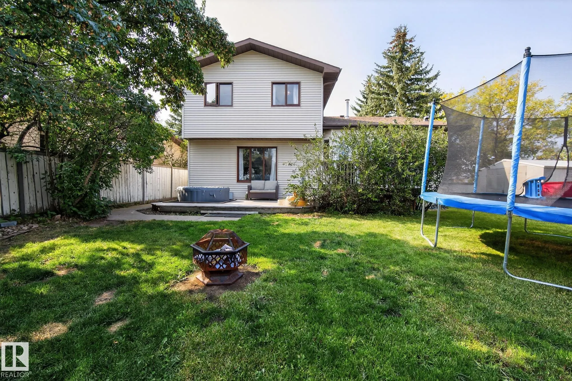 65 PRIMROSE Boulevard