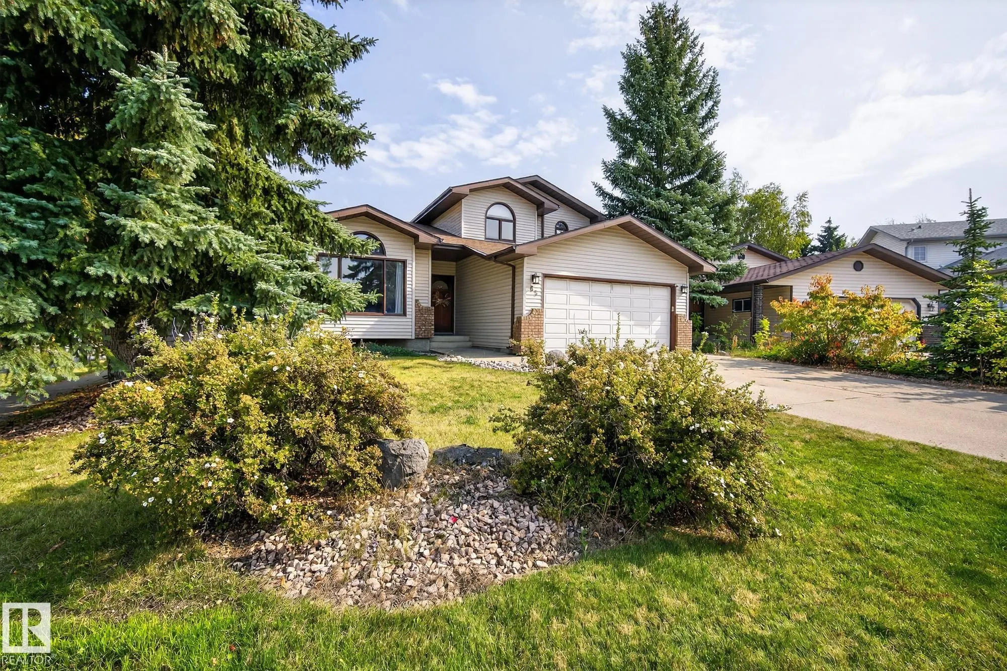 65 PRIMROSE Boulevard