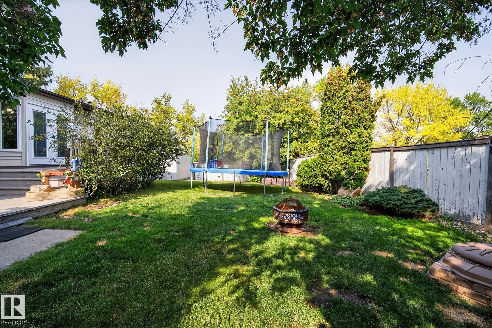 65 PRIMROSE Boulevard