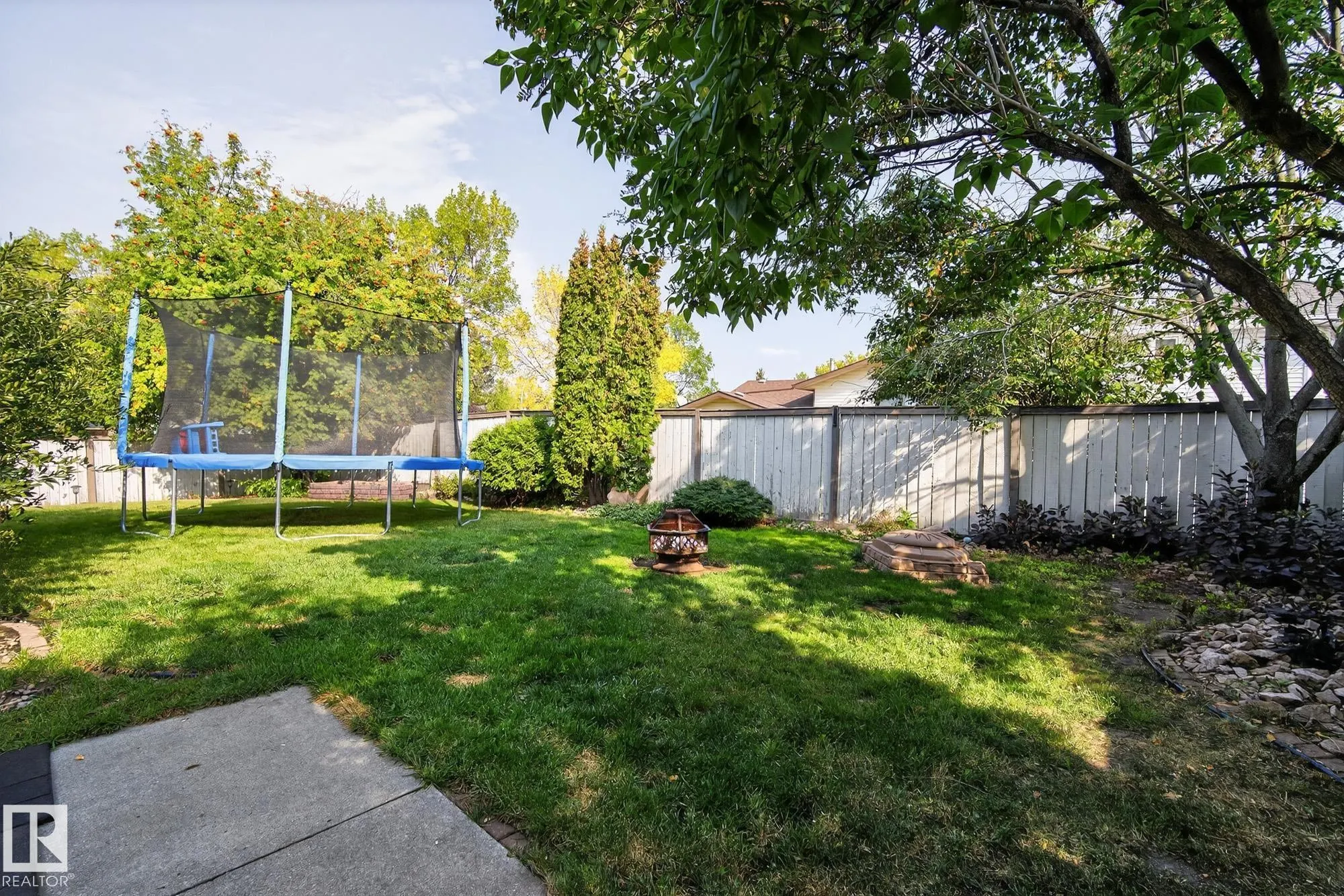 65 PRIMROSE Boulevard