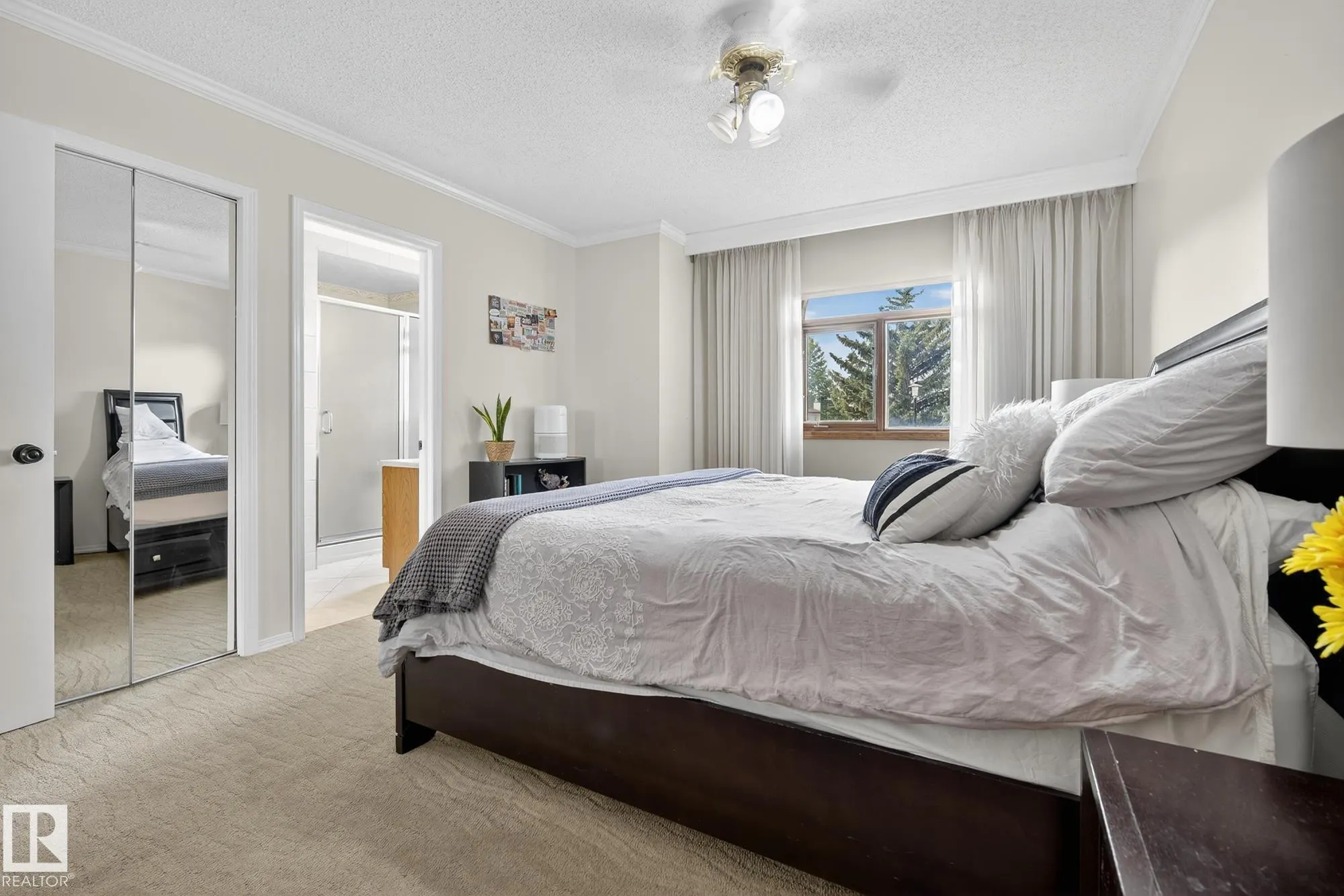 65 PRIMROSE Boulevard