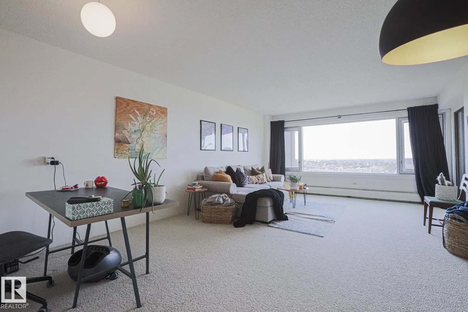 10011 123 Street
