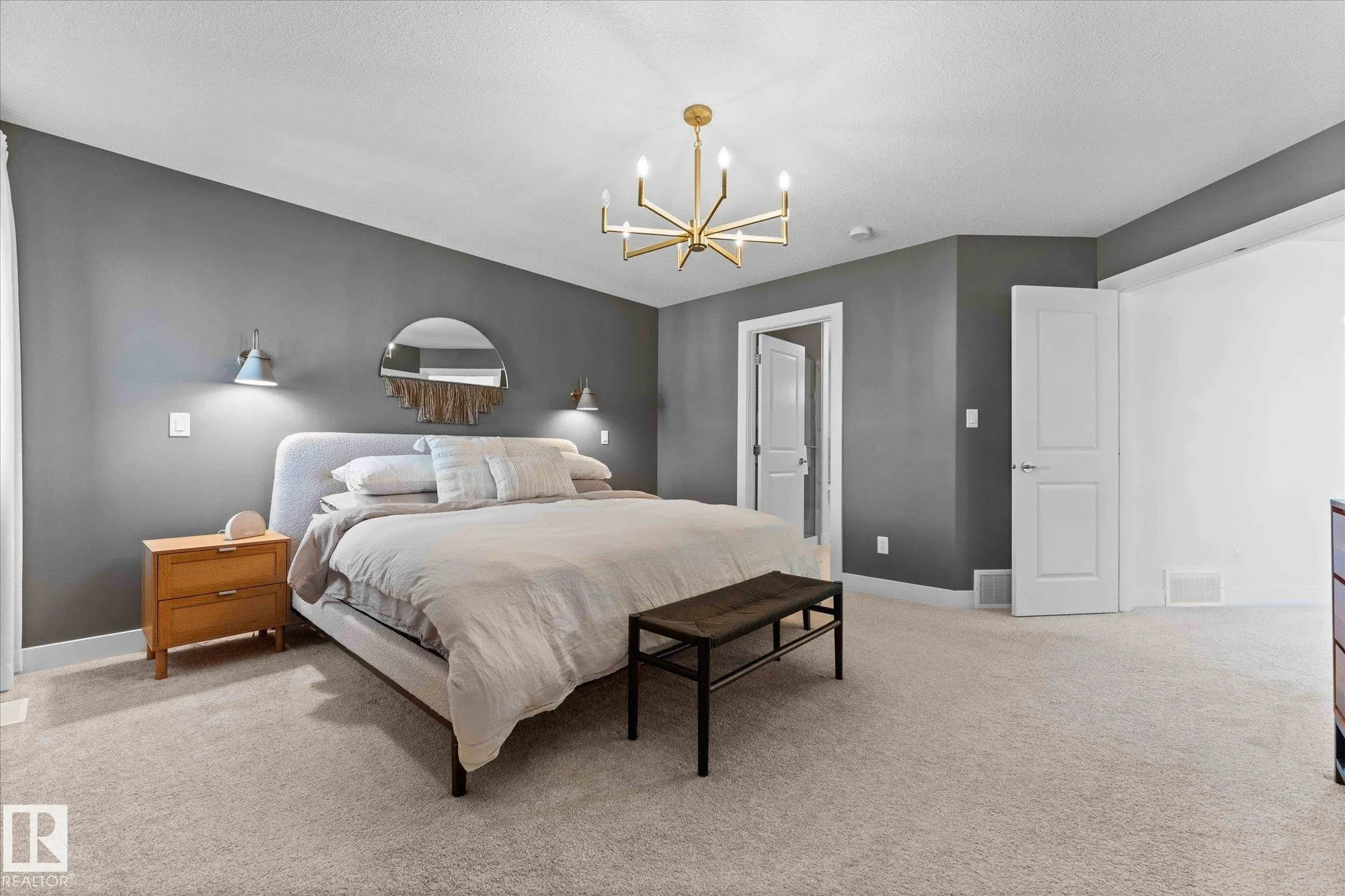 6828 KNOX Loop