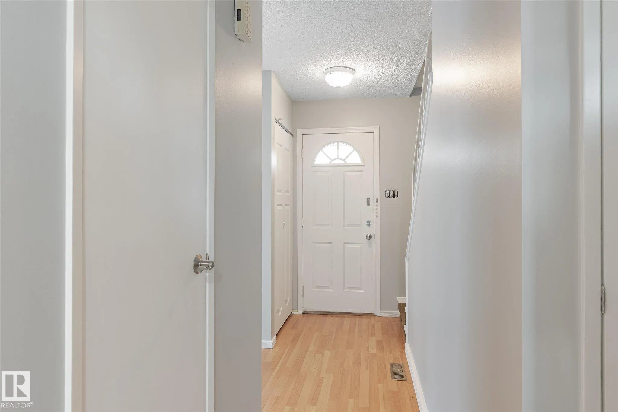 5312 MCLEOD Road