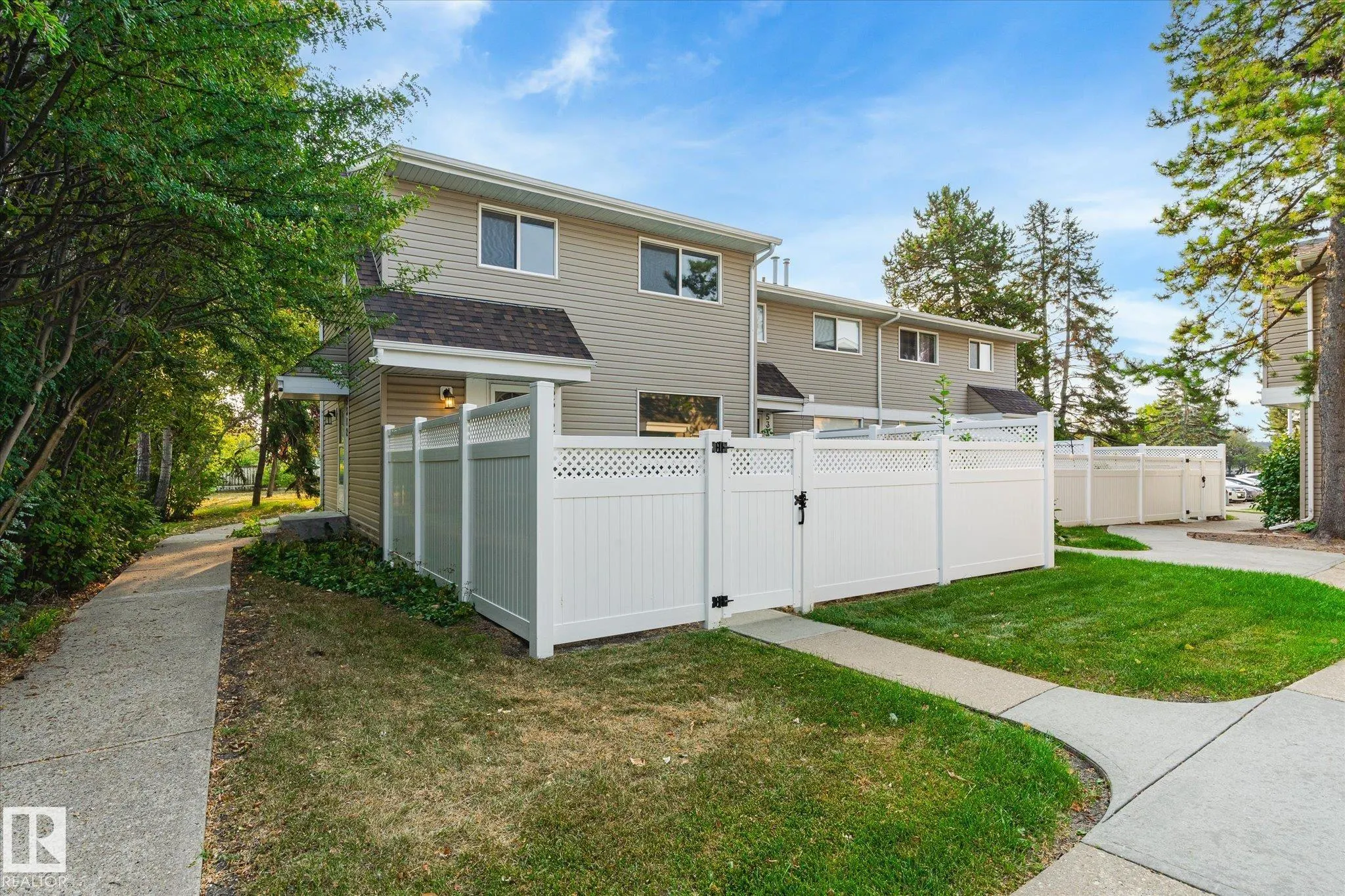 5312 MCLEOD Road