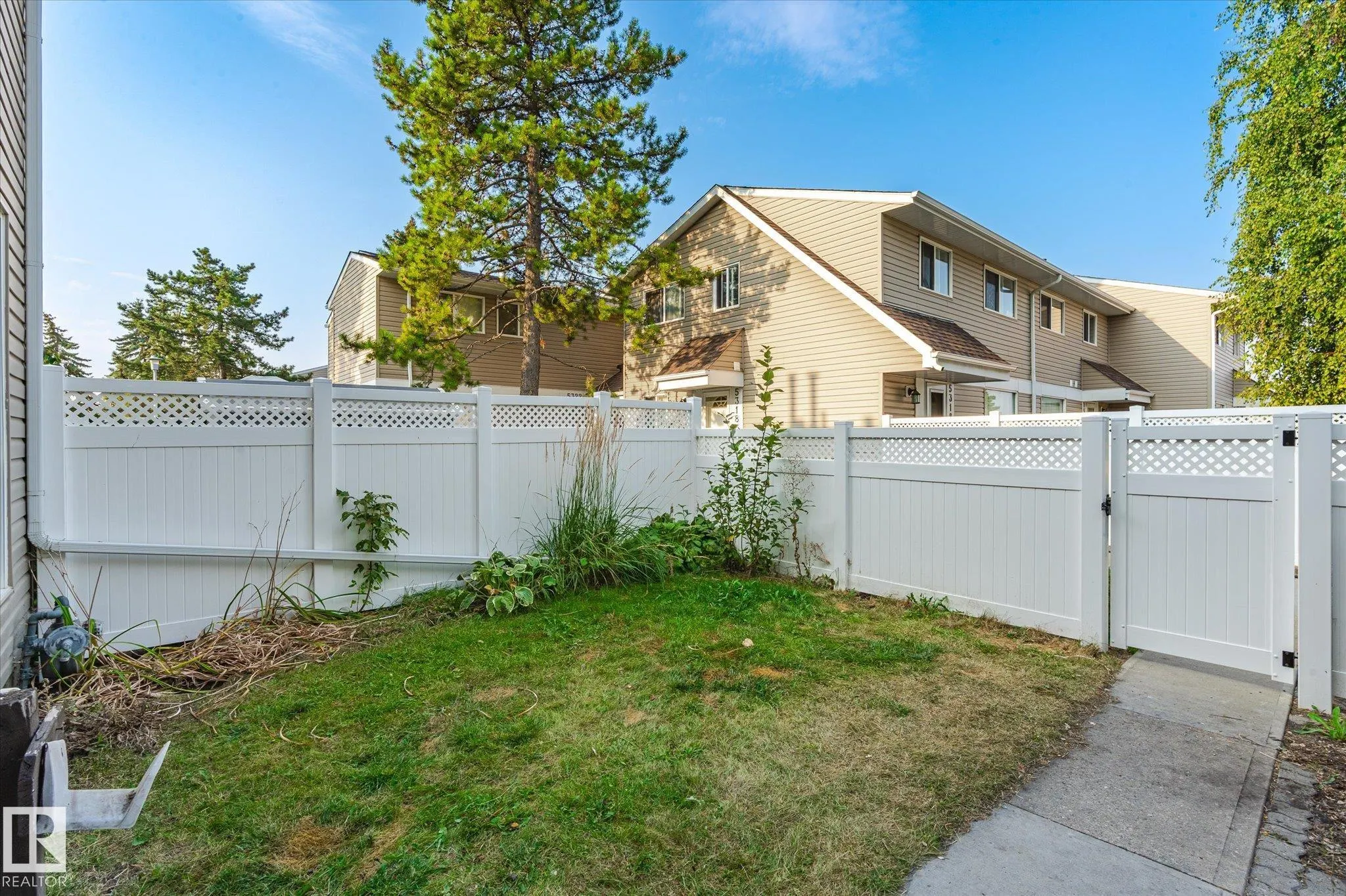 5312 MCLEOD Road