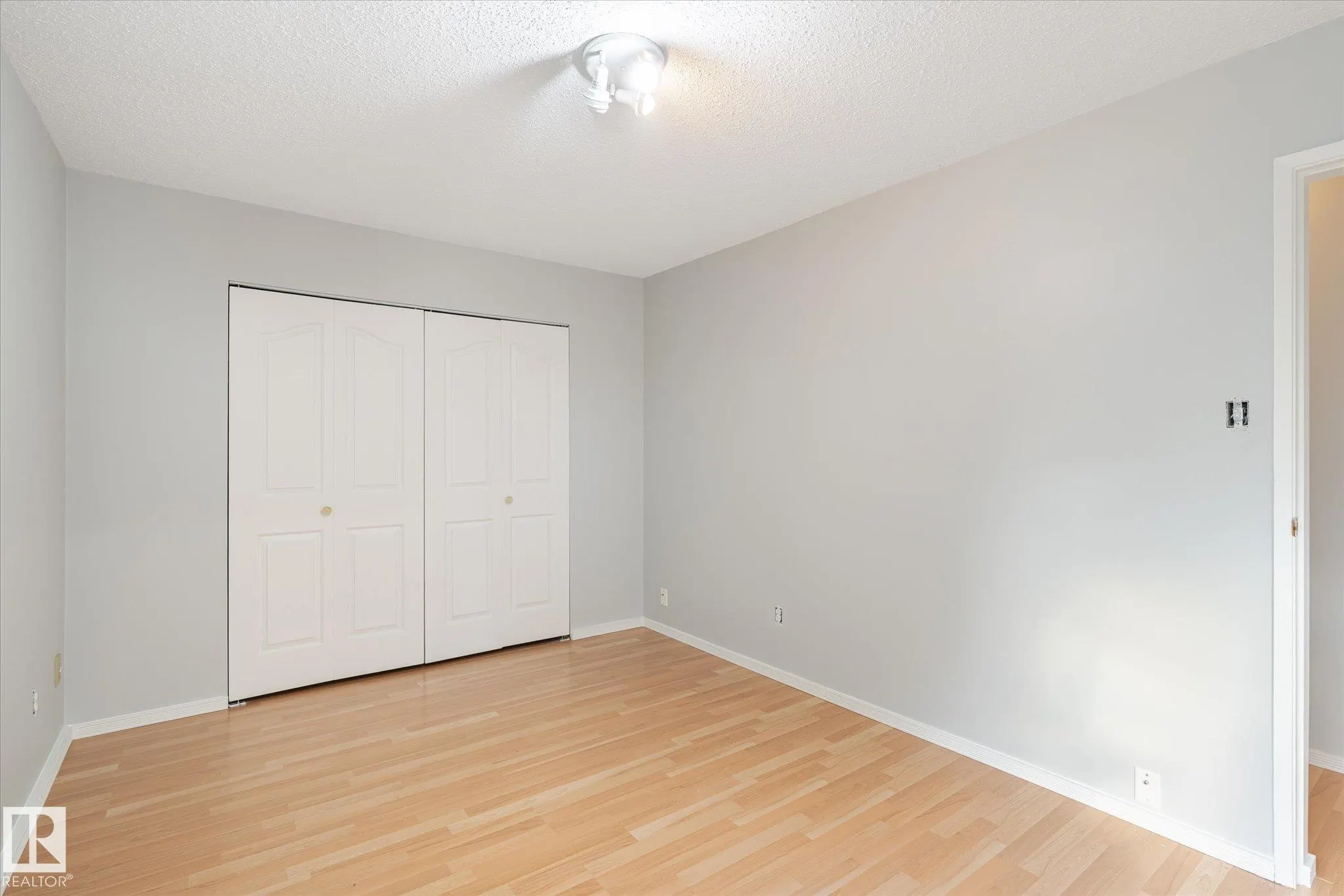 5312 MCLEOD Road