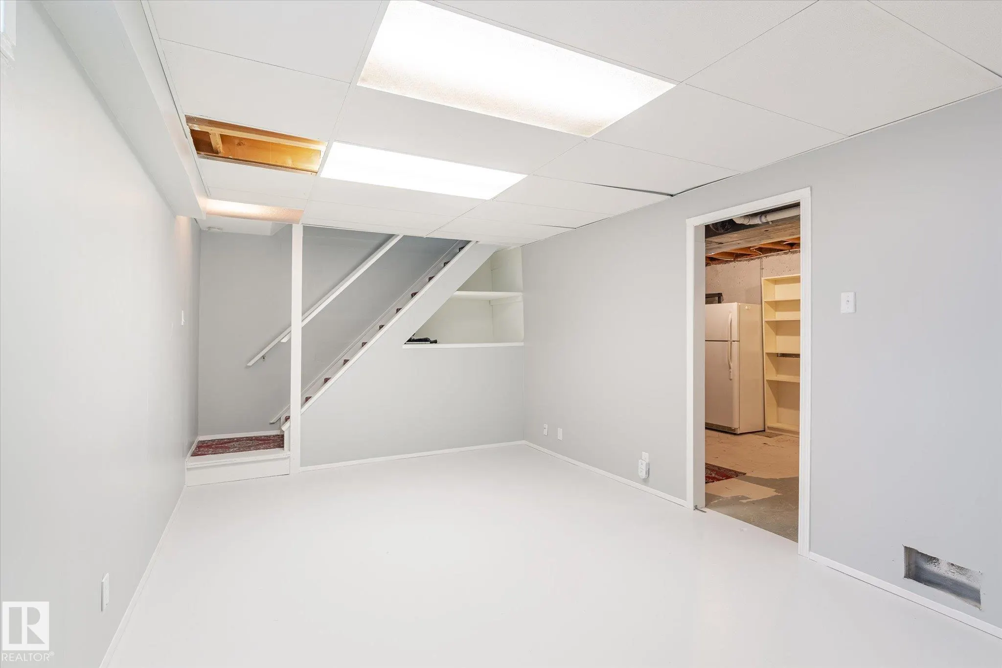 5312 MCLEOD Road