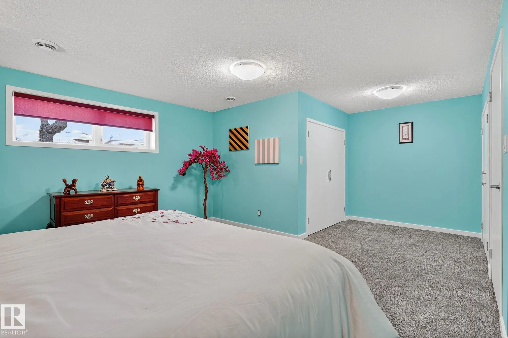 12 ST. ANDREWS Avenue