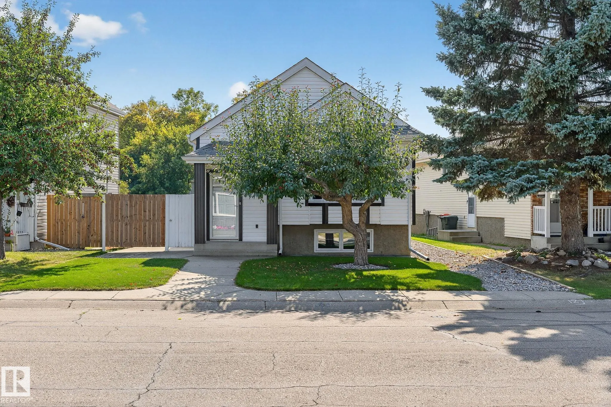 12 ST. ANDREWS Avenue