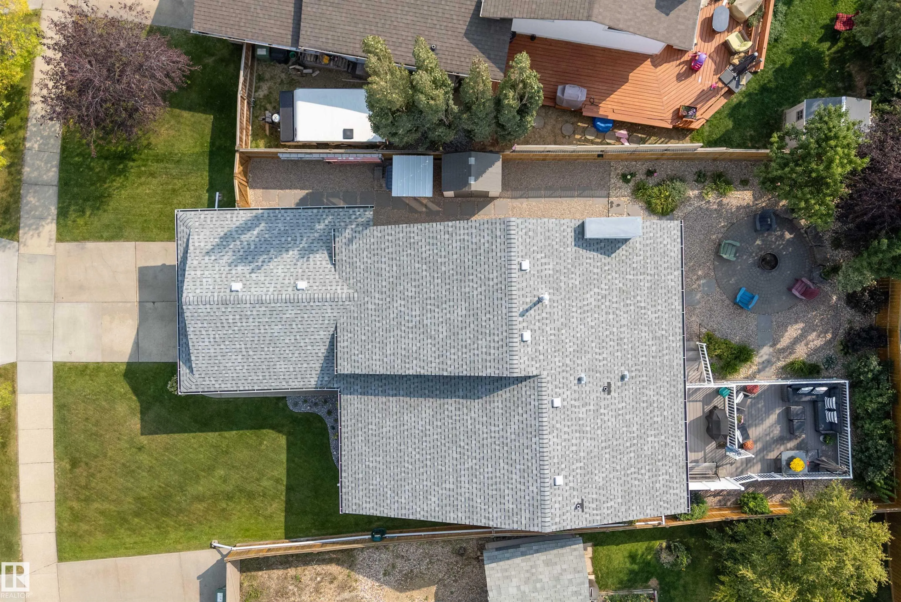 77 Meadowview Drive