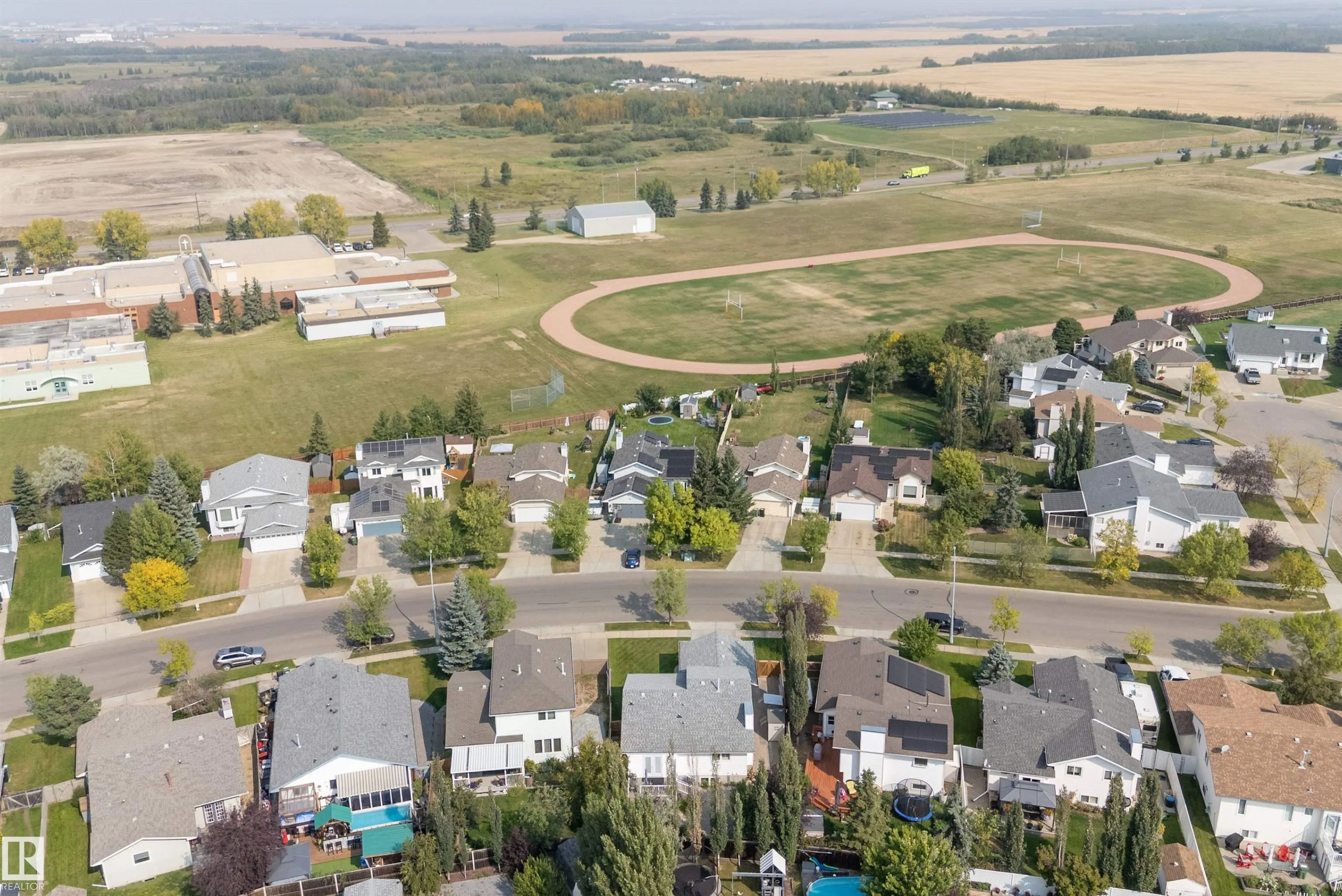 77 Meadowview Drive