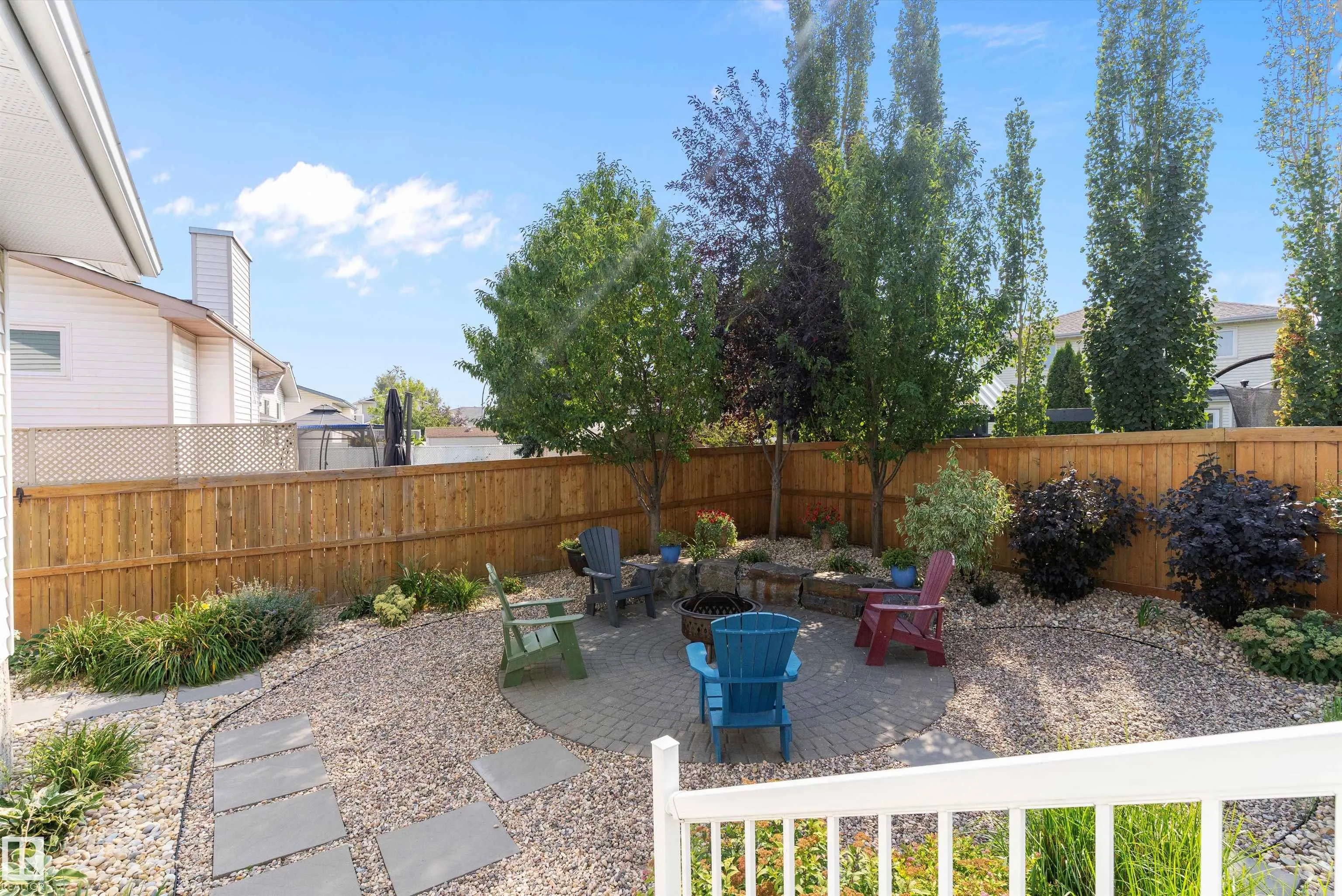 77 Meadowview Drive