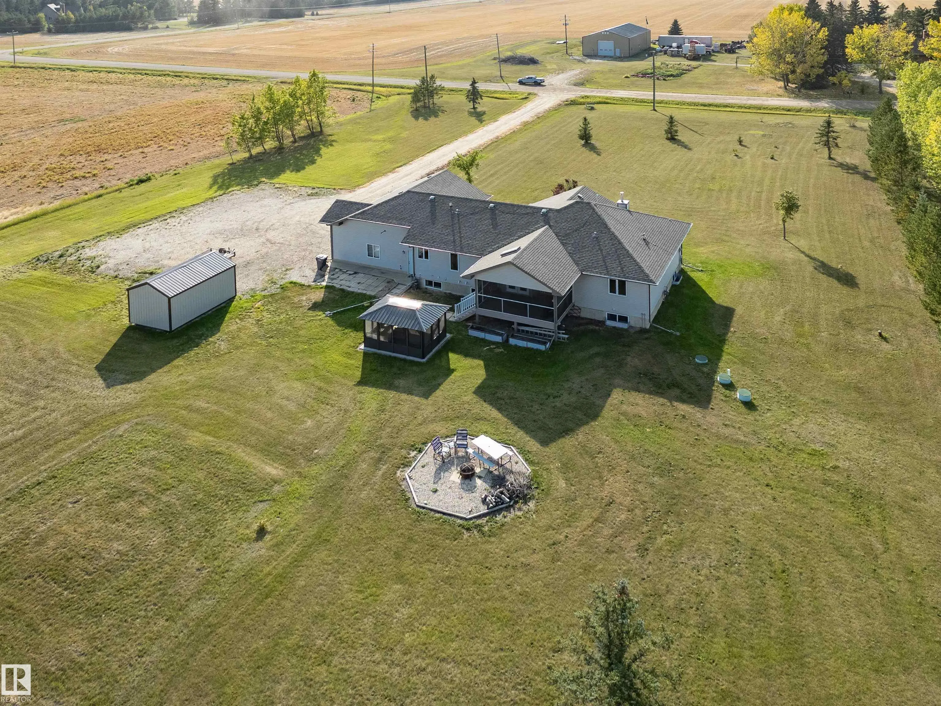 54403 Range Road 263
