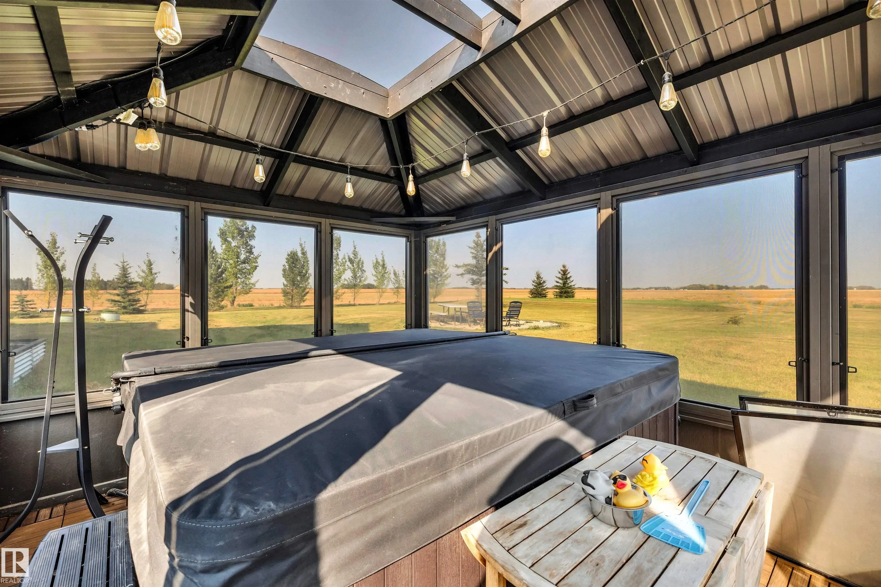 54403 Range Road 263