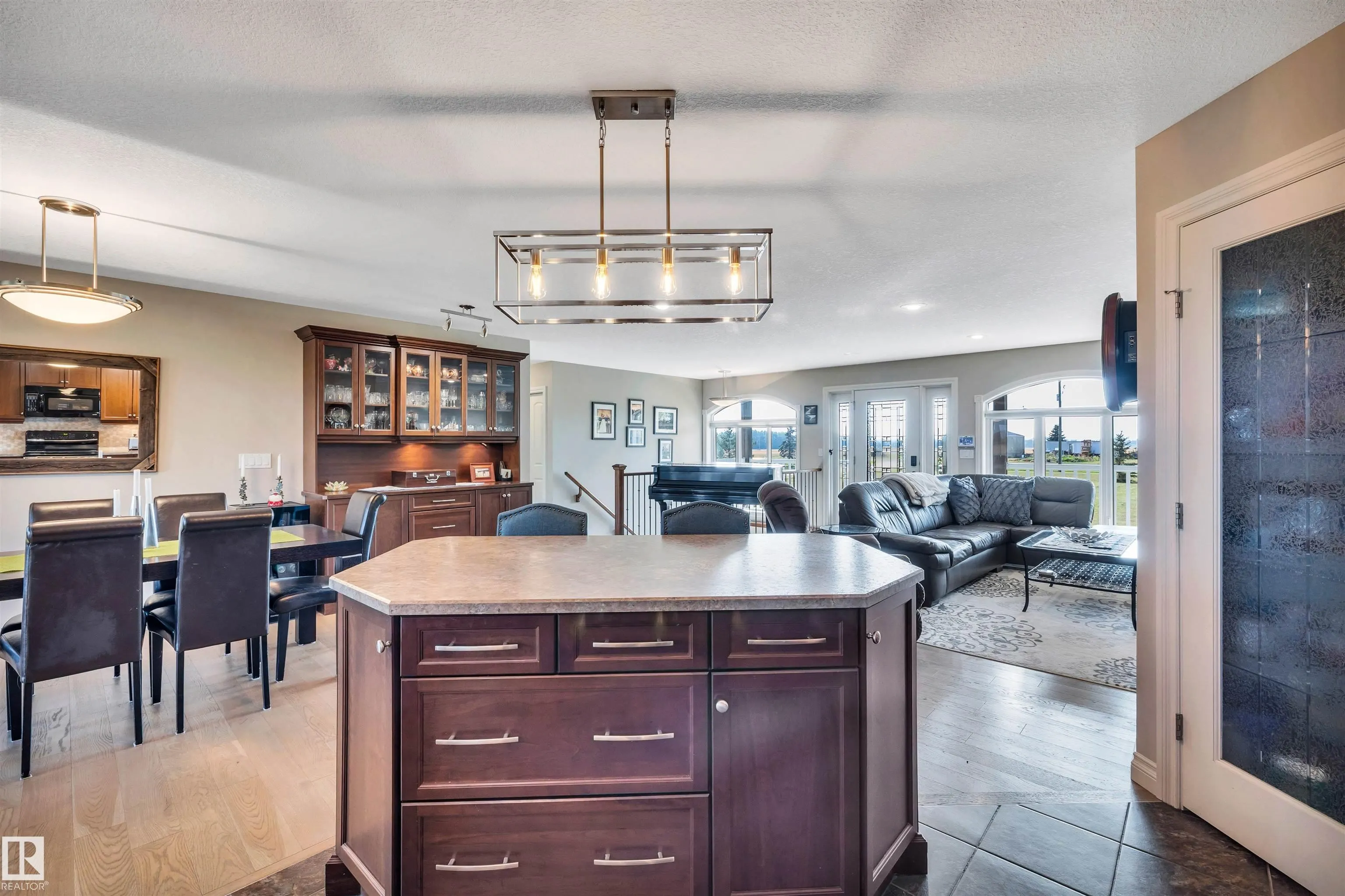 54403 Range Road 263