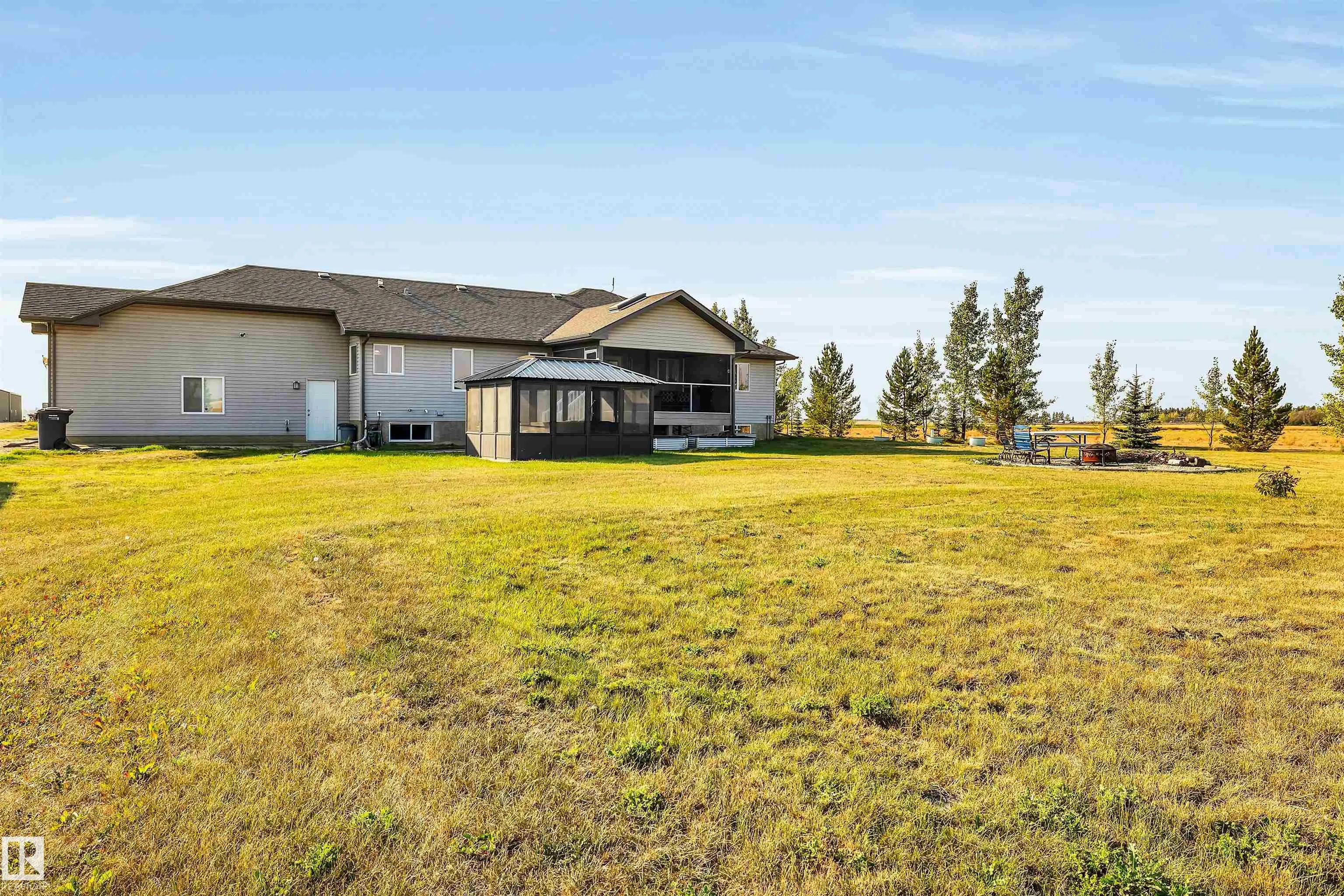 54403 Range Road 263