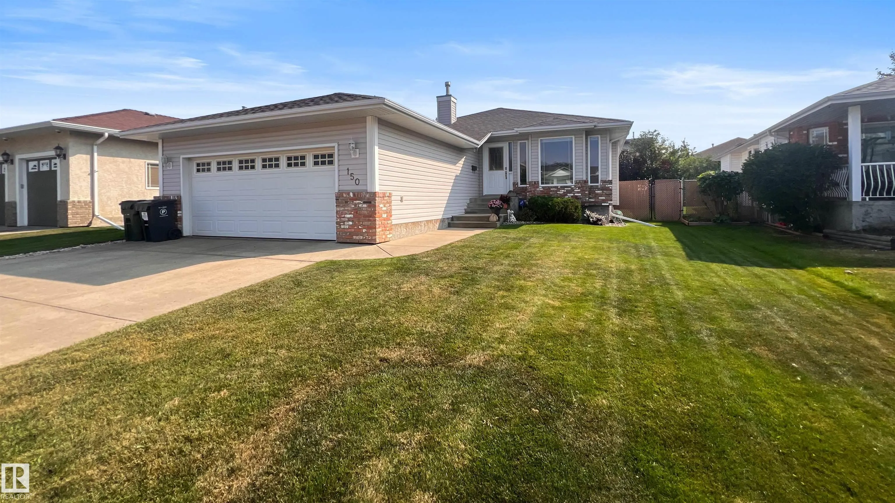 150 HIGHWOOD Crescent