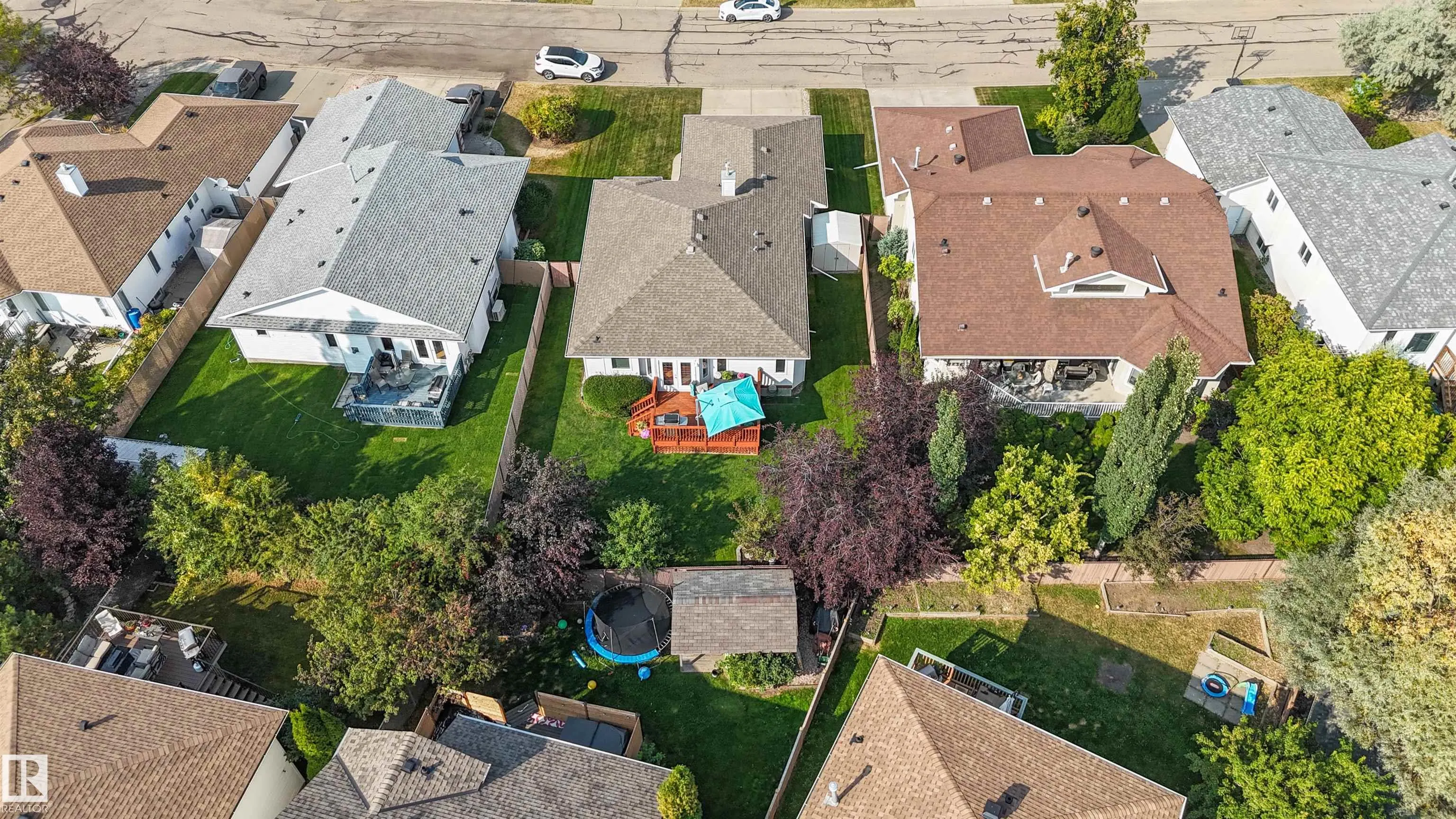 150 HIGHWOOD Crescent