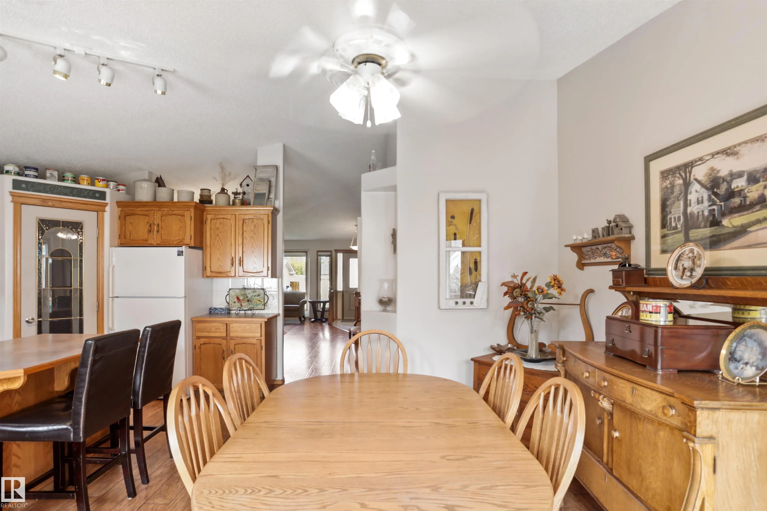 150 HIGHWOOD Crescent