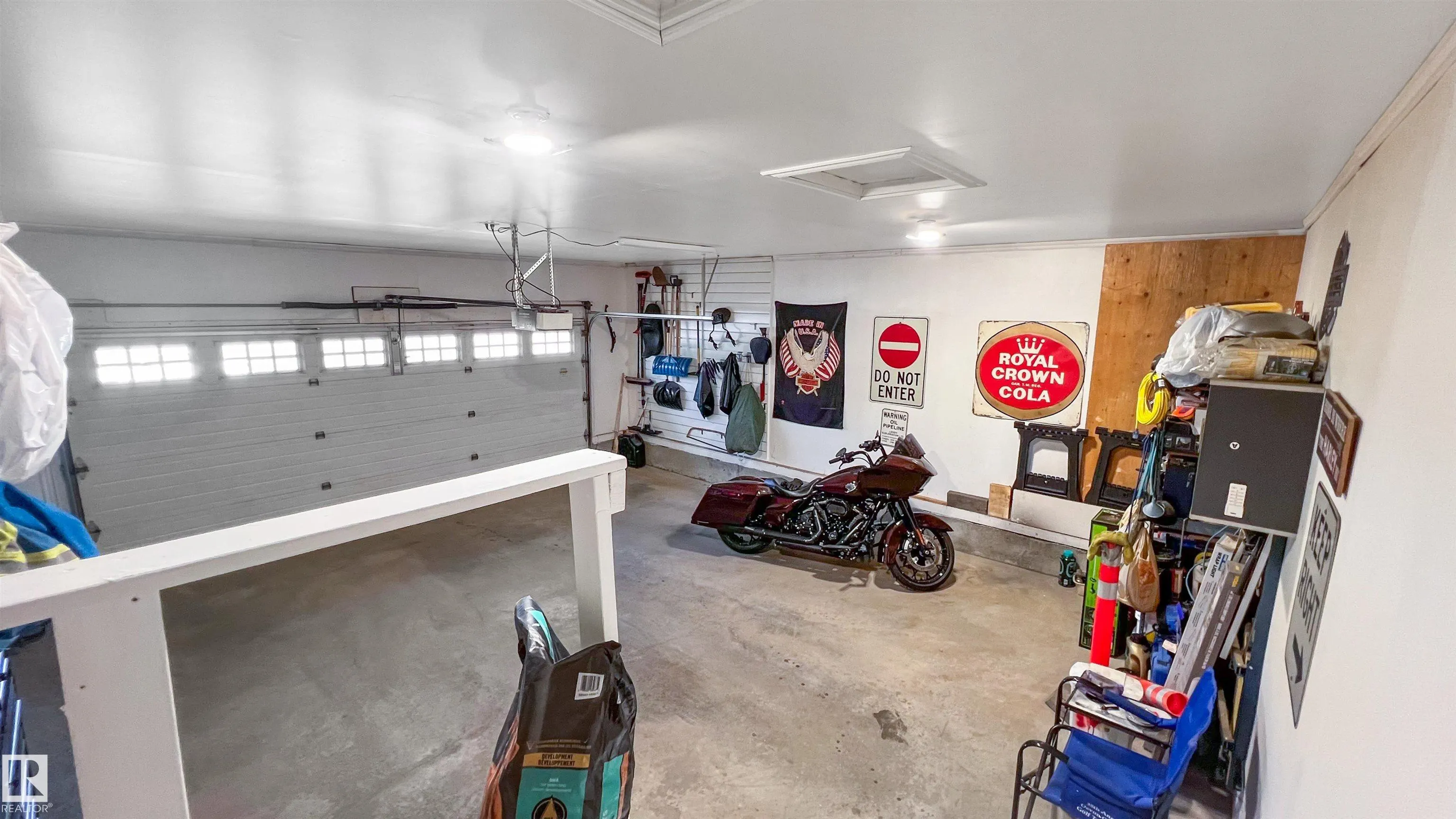 150 HIGHWOOD Crescent