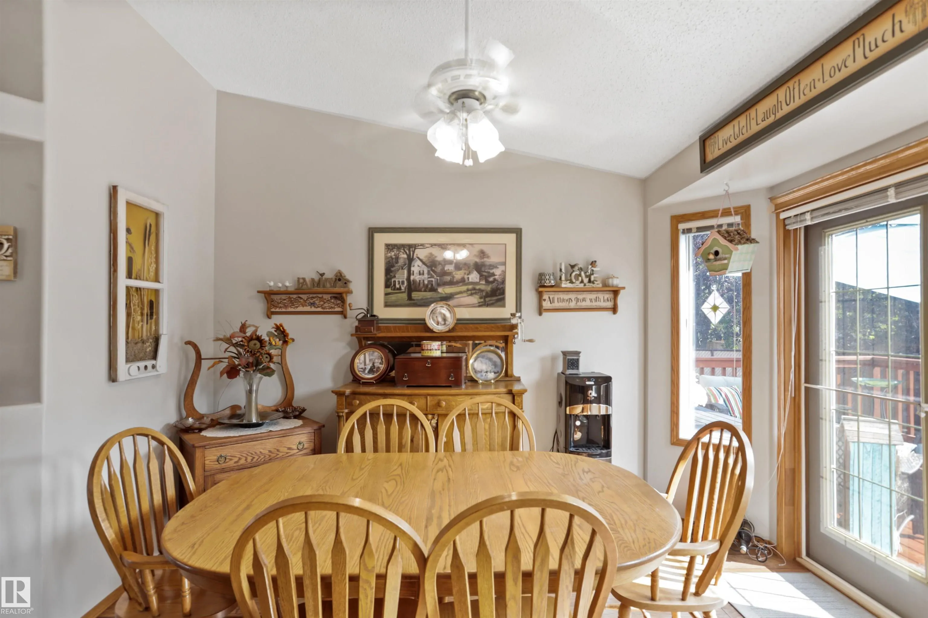 150 HIGHWOOD Crescent