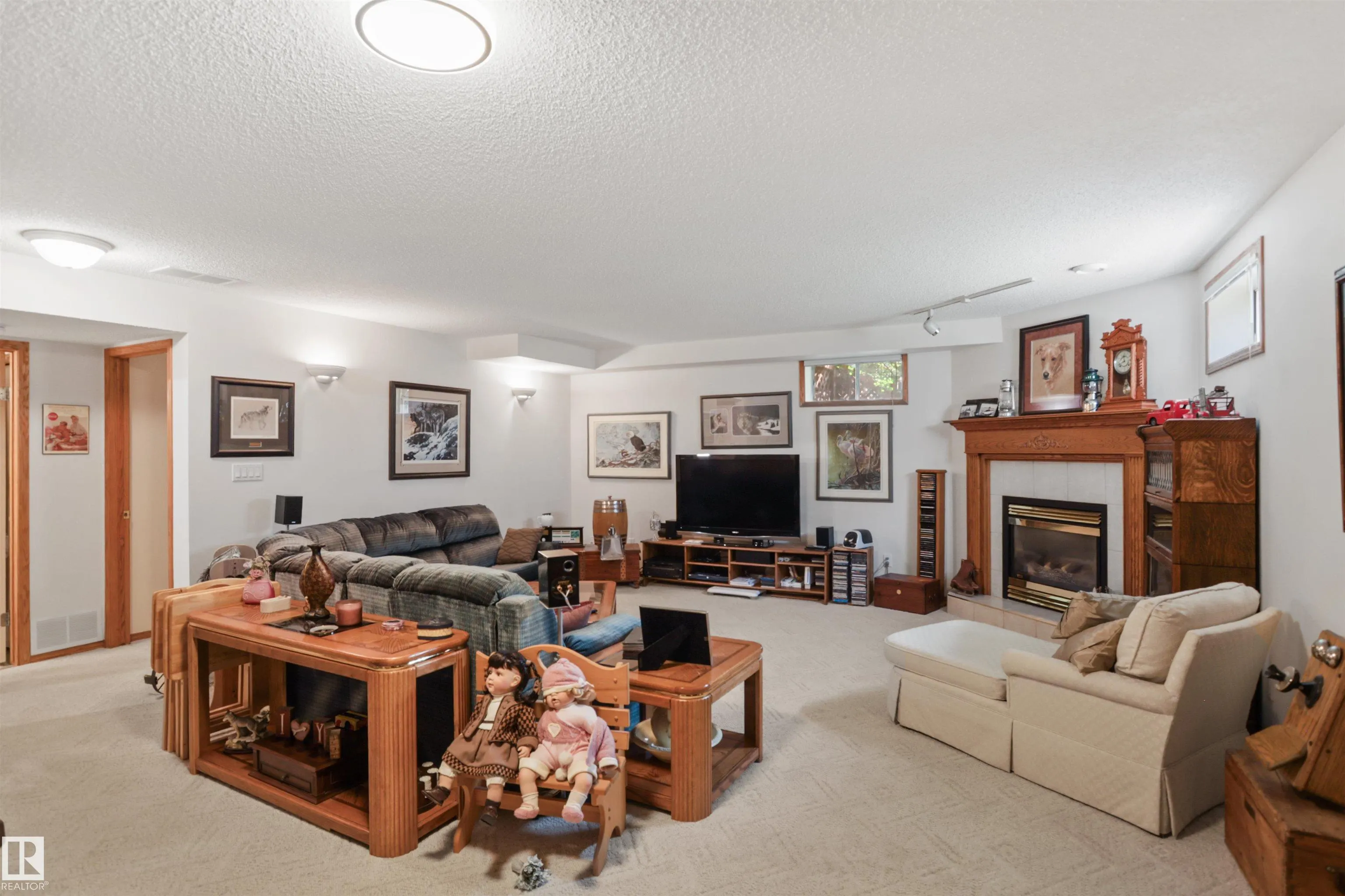 150 HIGHWOOD Crescent