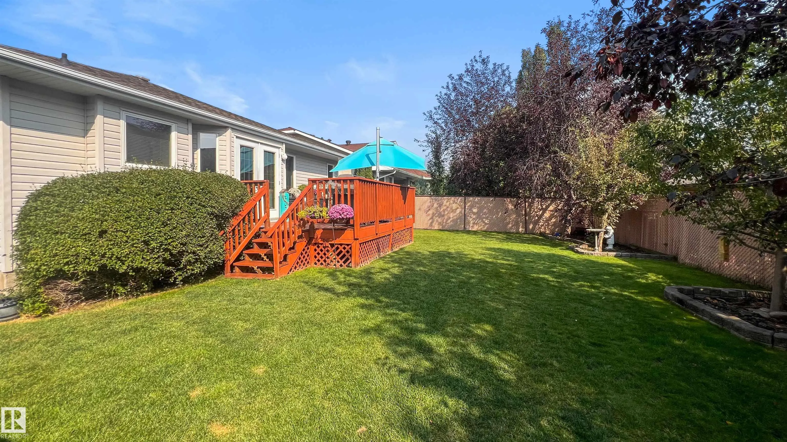150 HIGHWOOD Crescent