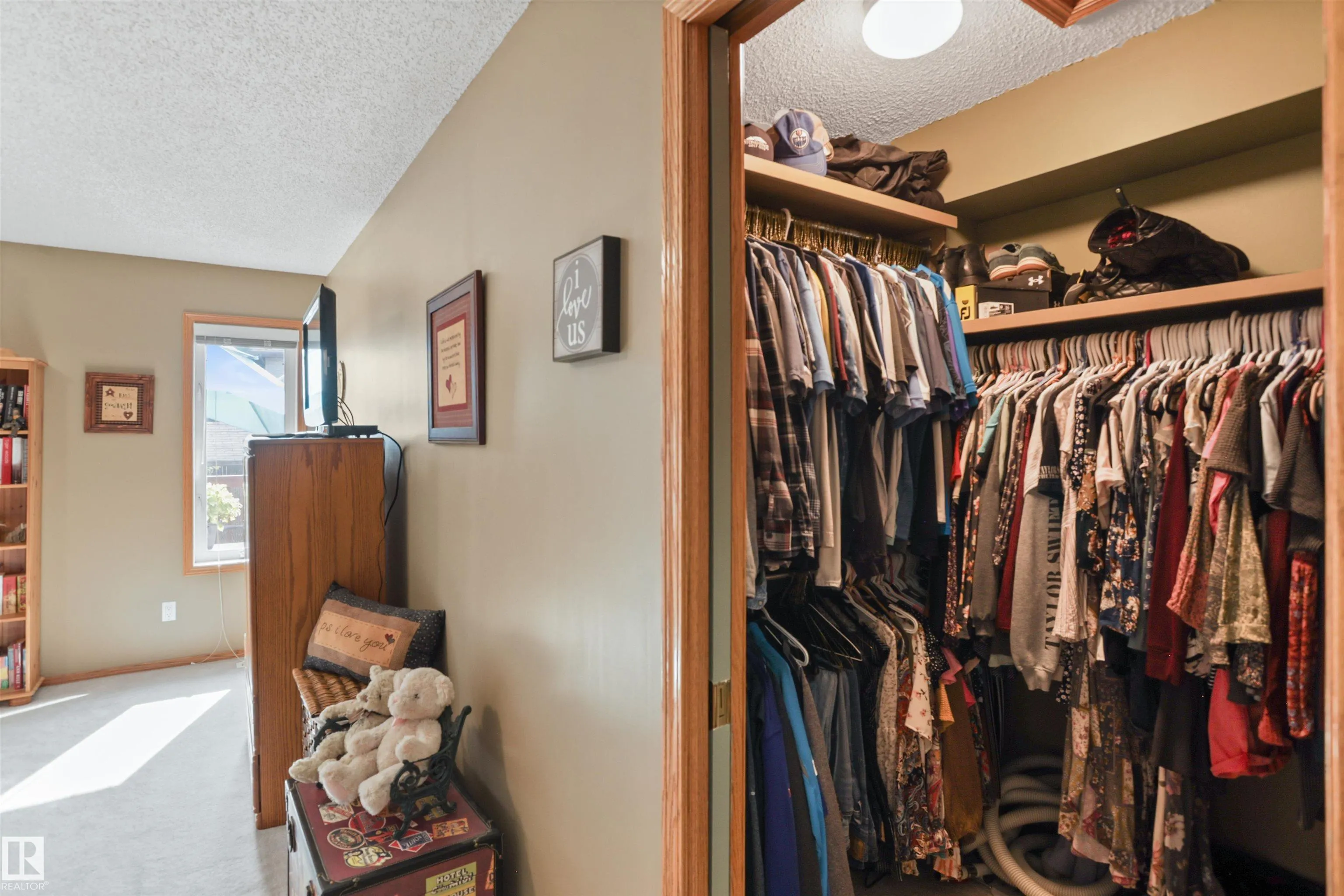 150 HIGHWOOD Crescent