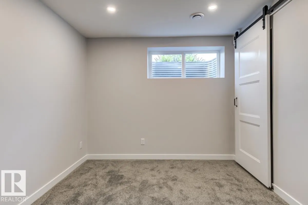 21007 130 Avenue