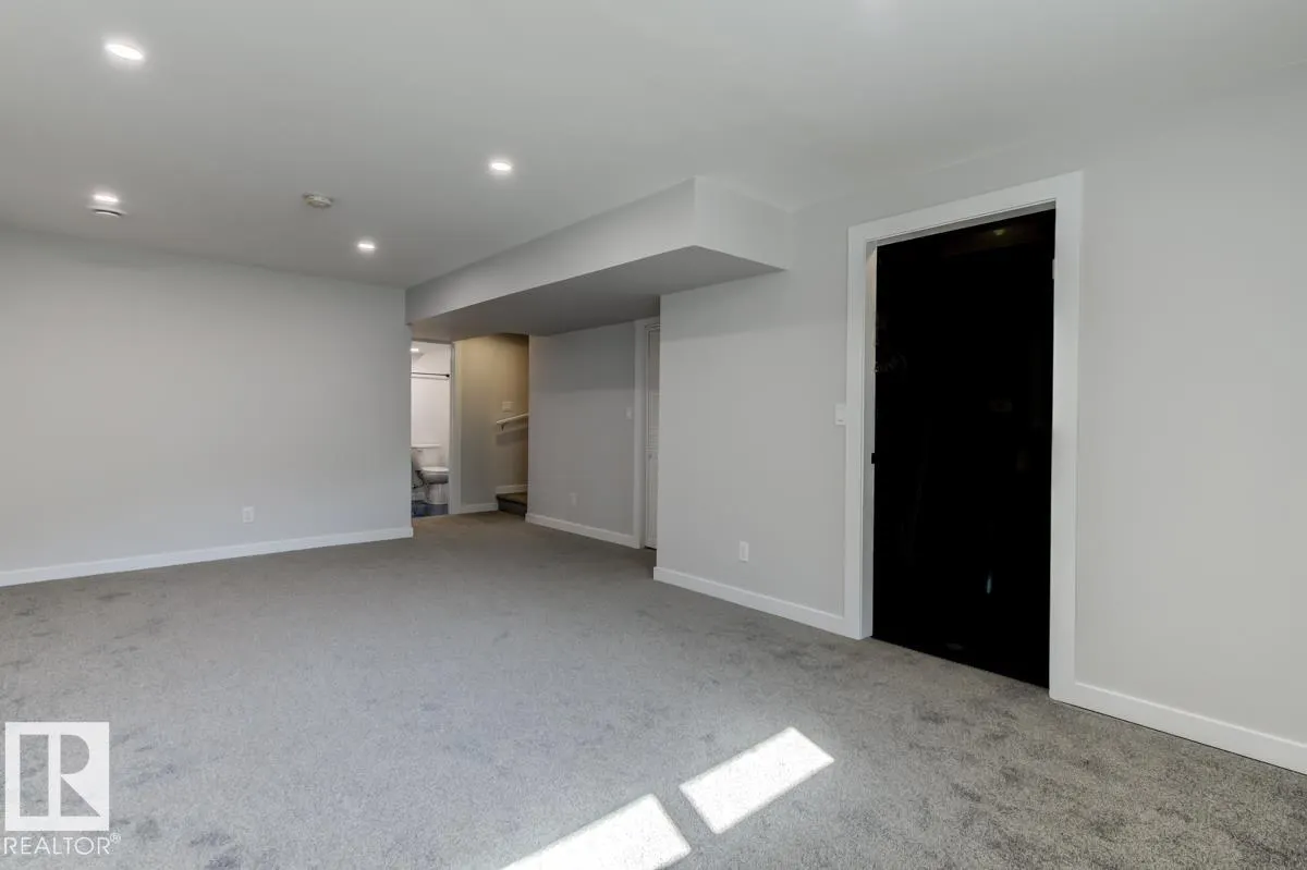 21007 130 Avenue