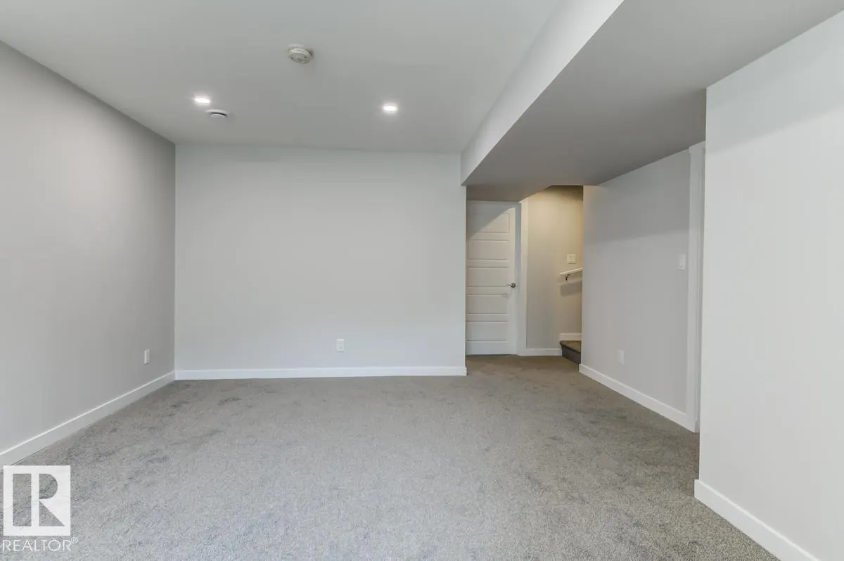 21007 130 Avenue