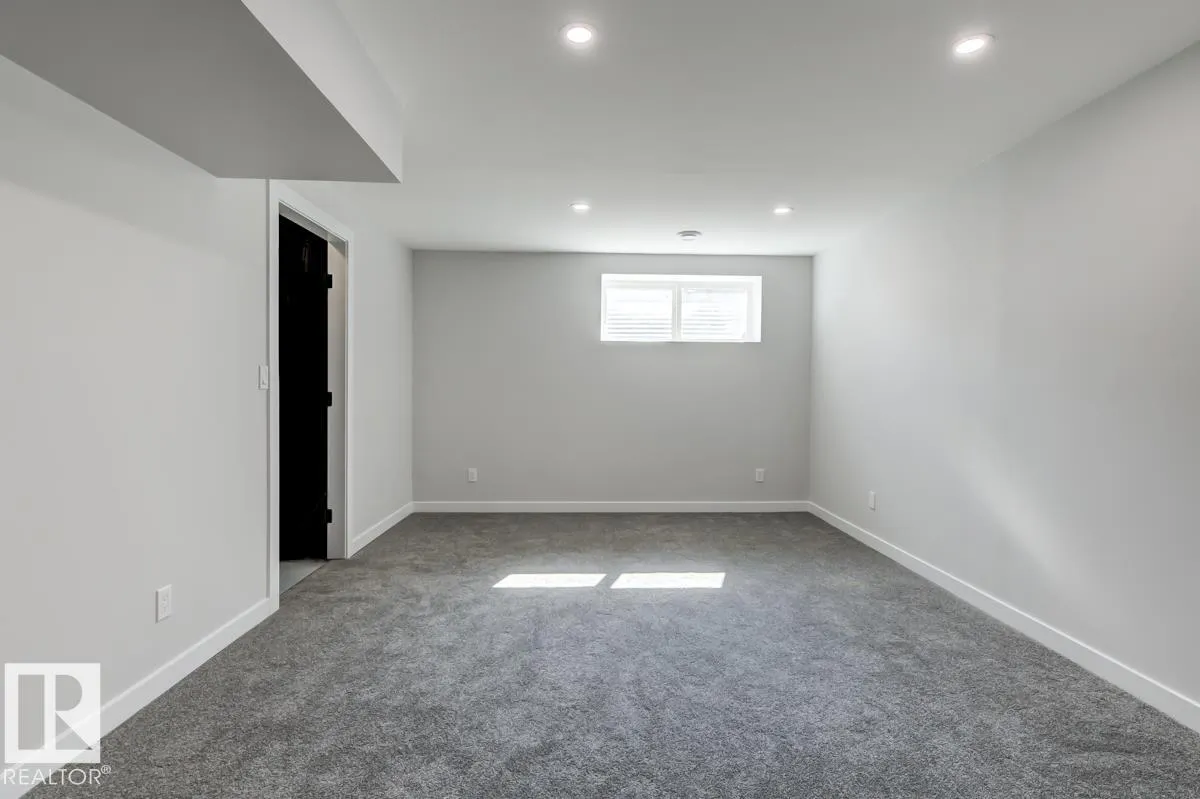 21007 130 Avenue