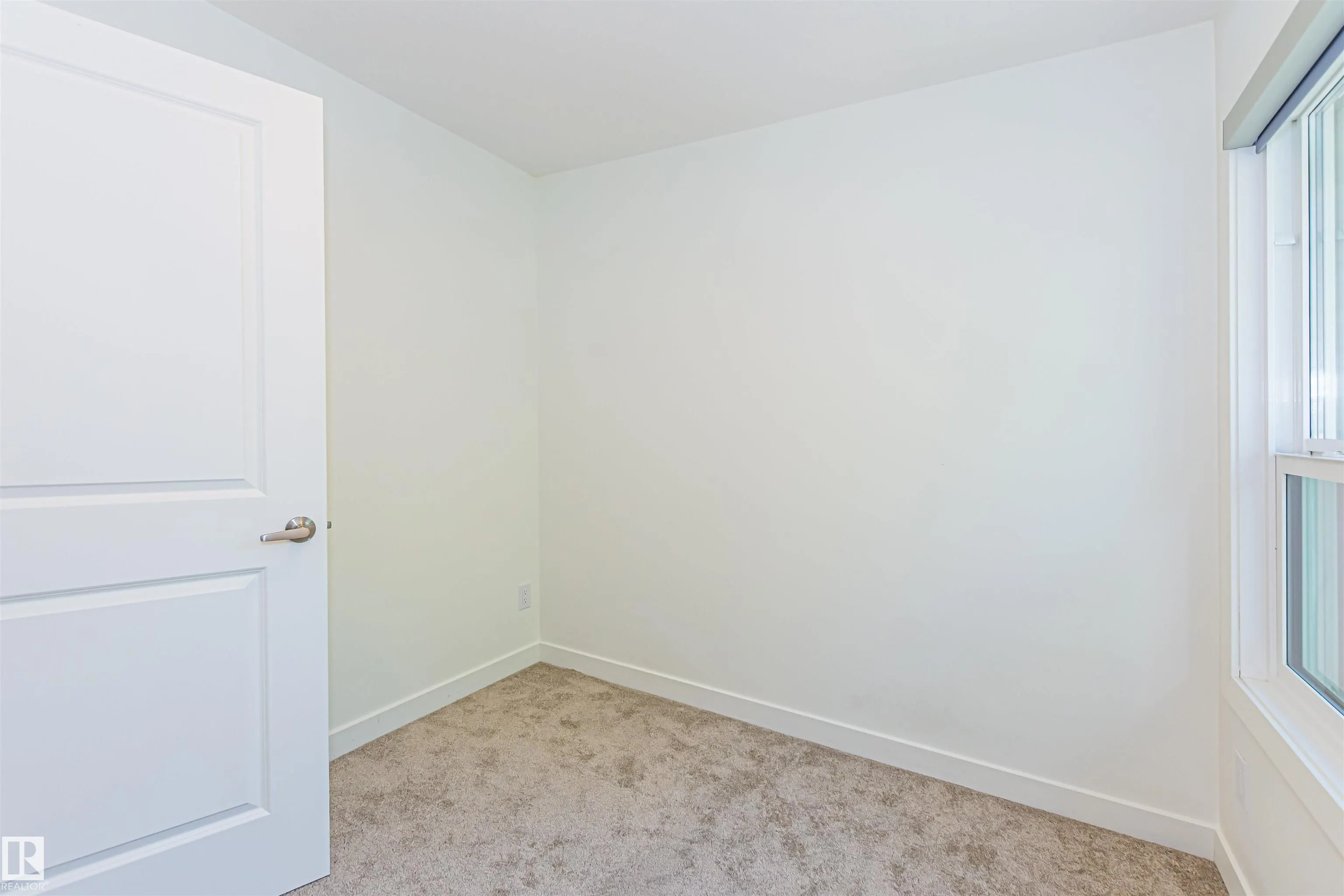 12220/22/24/26 112 Avenue