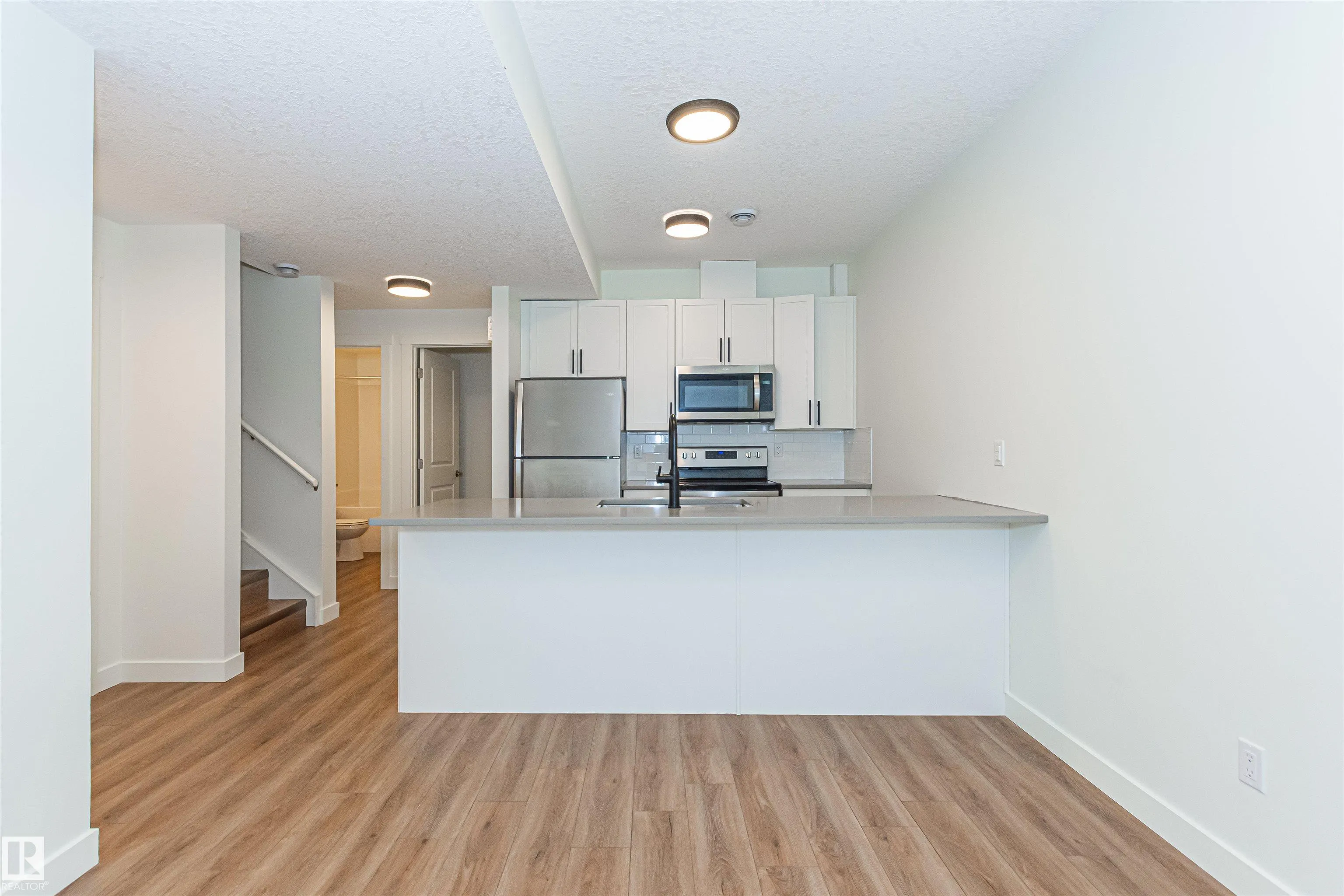 12220/22/24/26 112 Avenue