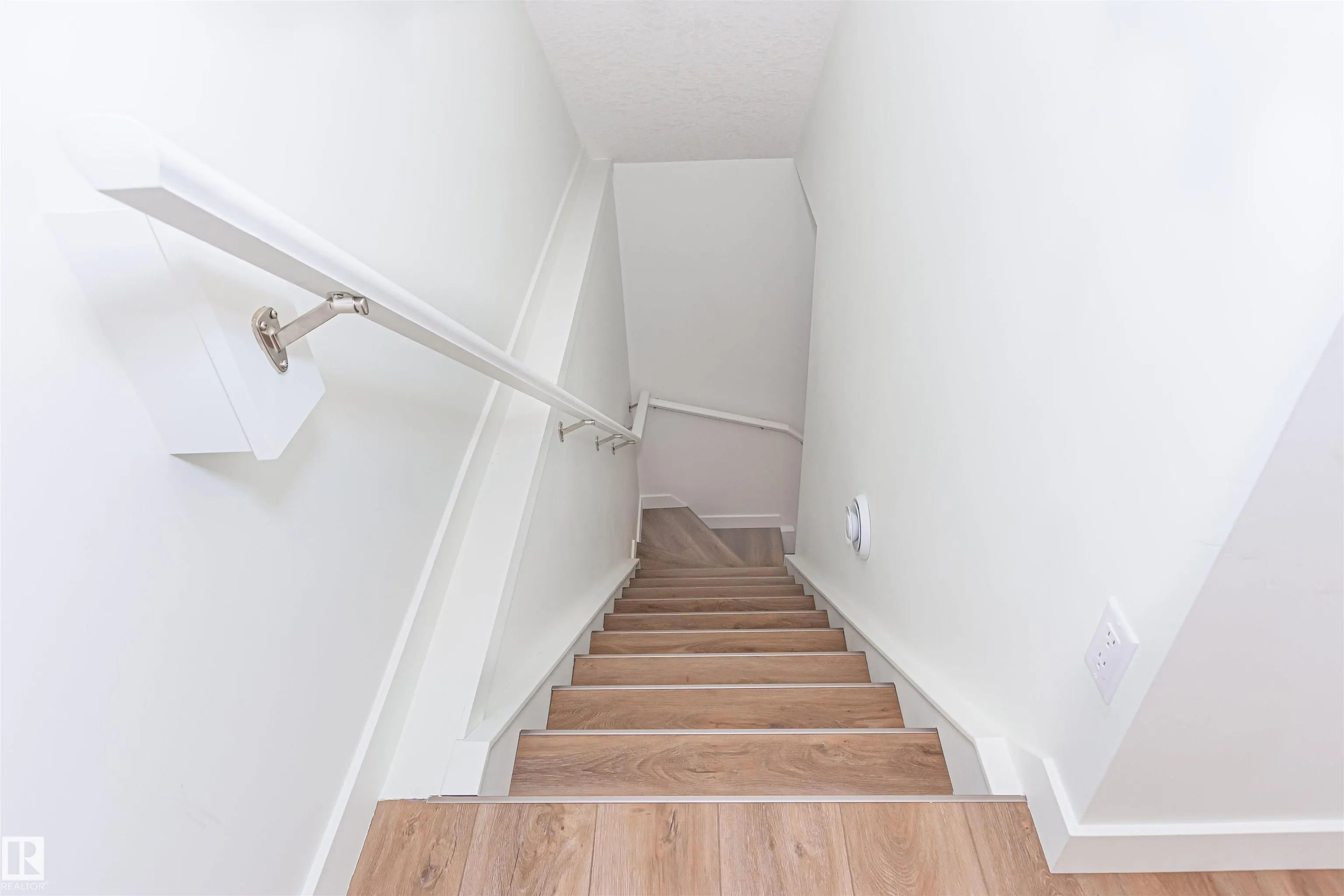 12220/22/24/26 112 Avenue