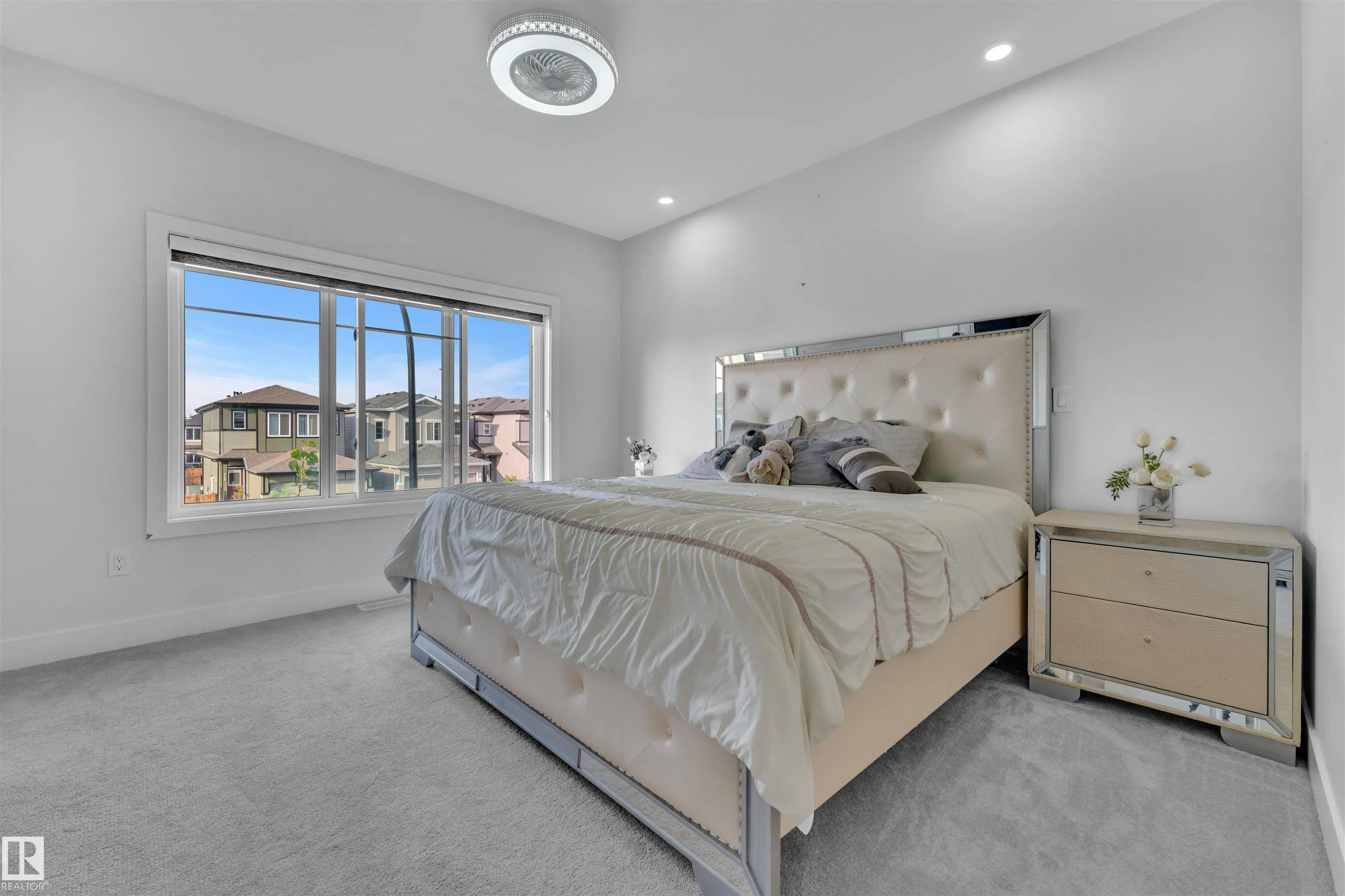 244 ROLSTON Wynd