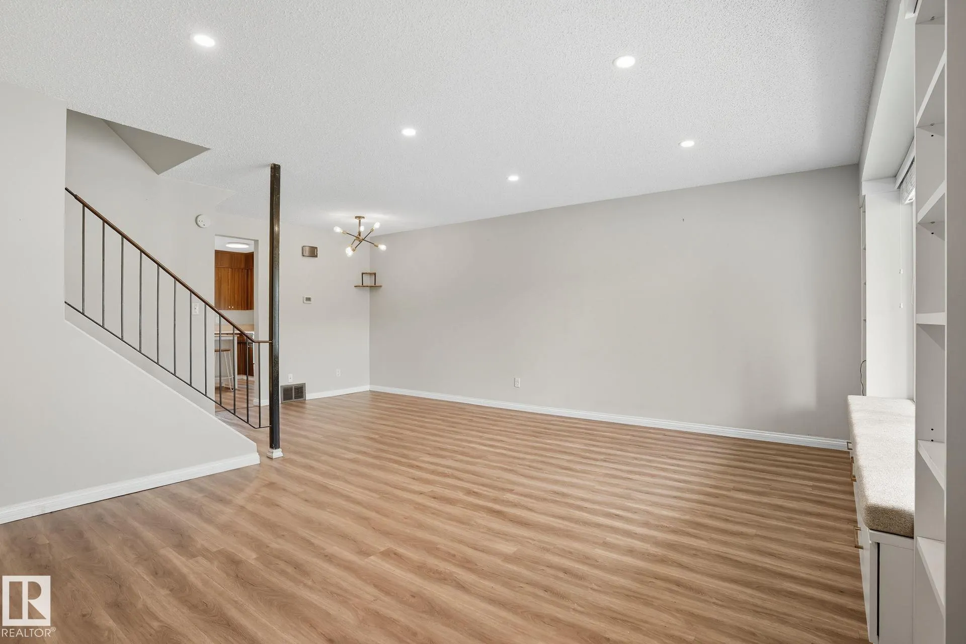 10326 150 Street
