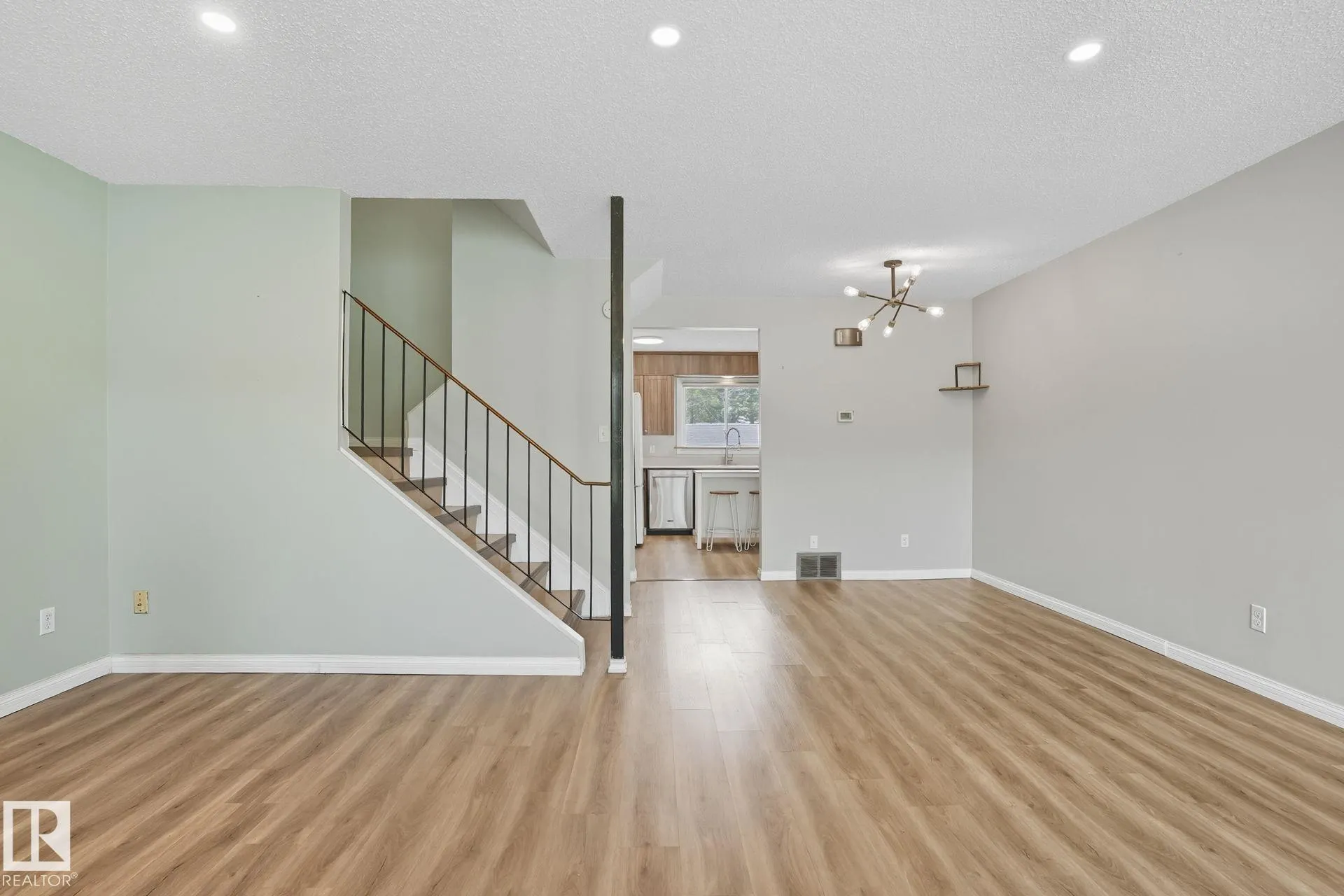 10326 150 Street