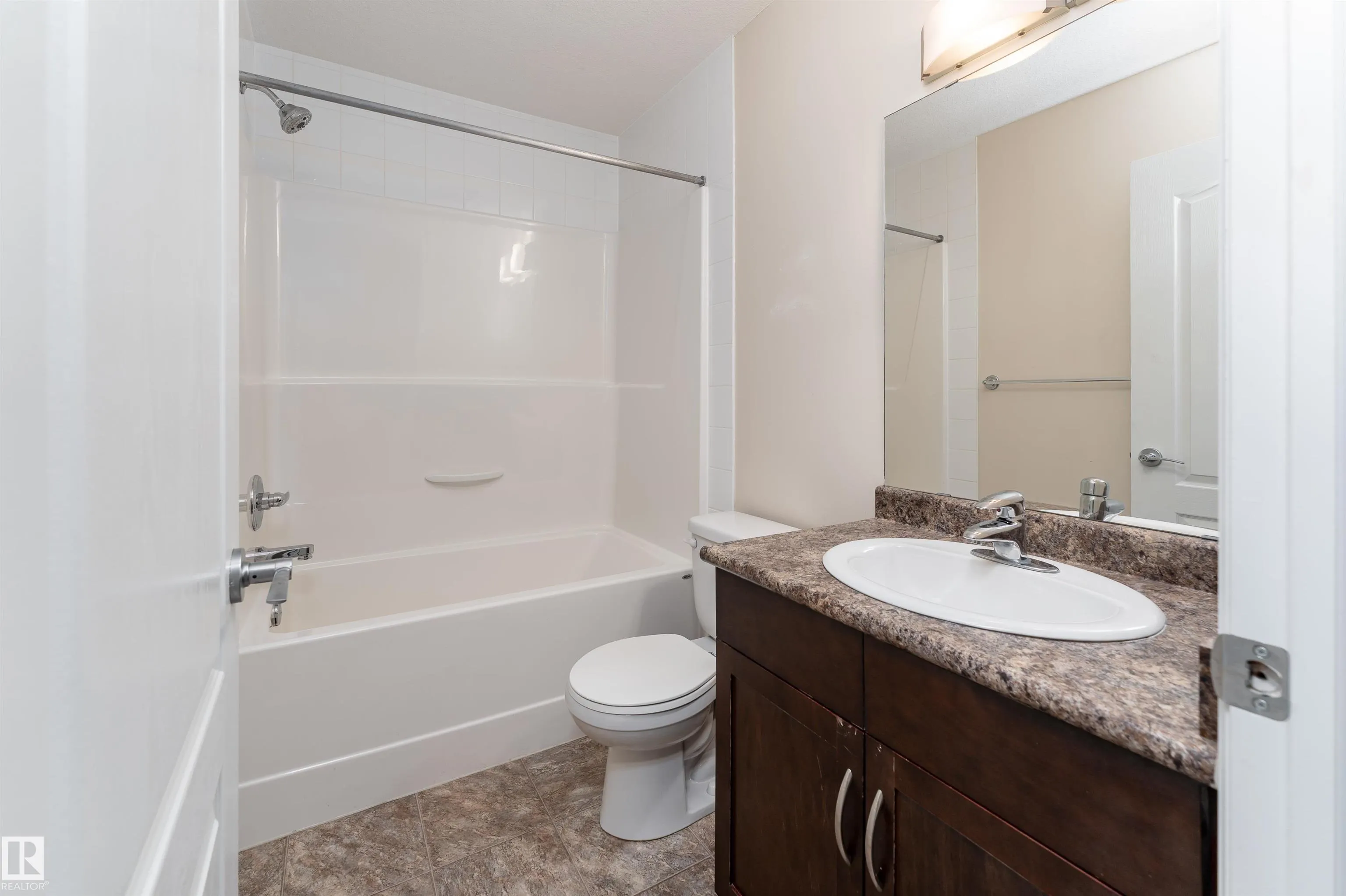 2687 SIR ARTHUR CURRIE Way