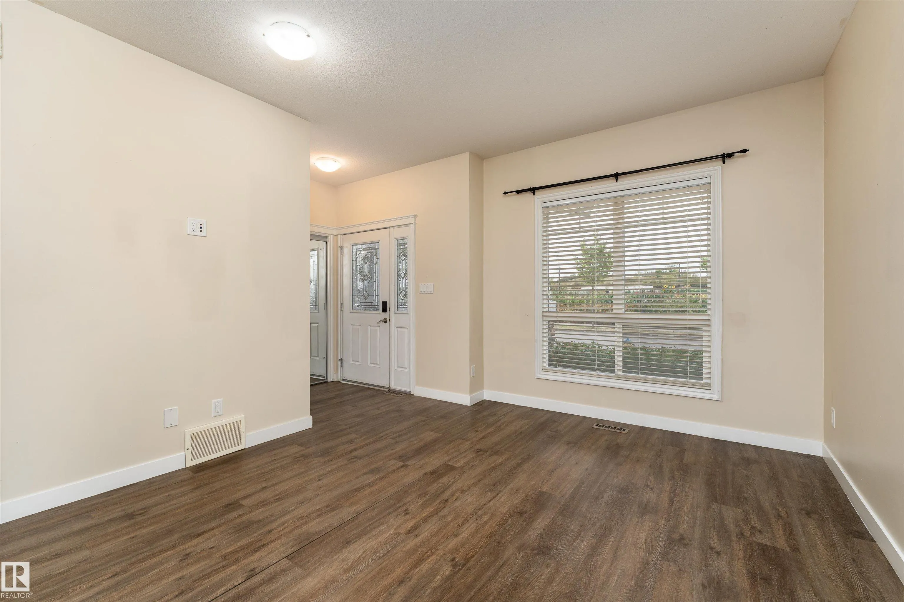2687 SIR ARTHUR CURRIE Way