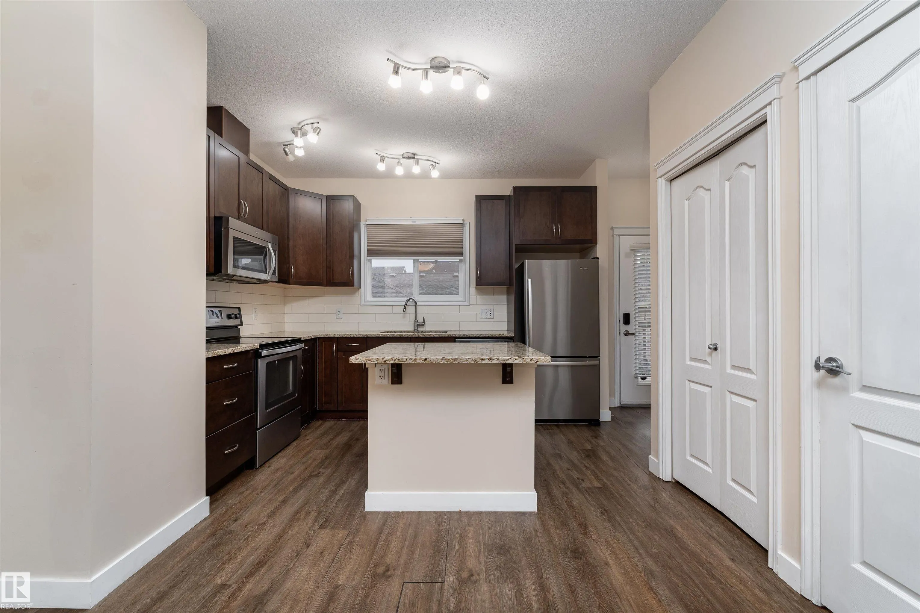 2687 SIR ARTHUR CURRIE Way