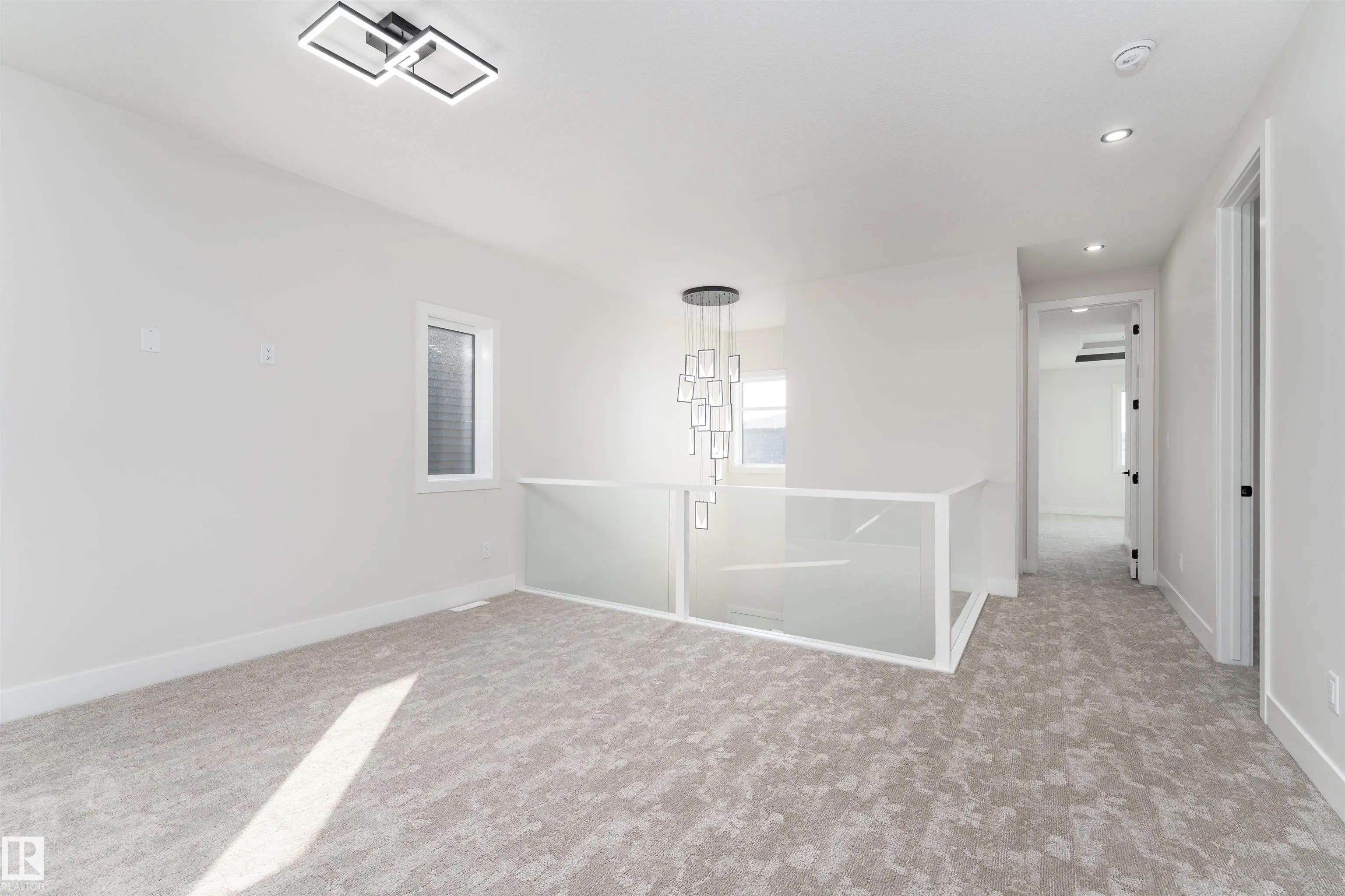 7043 Kiviaq Crescent